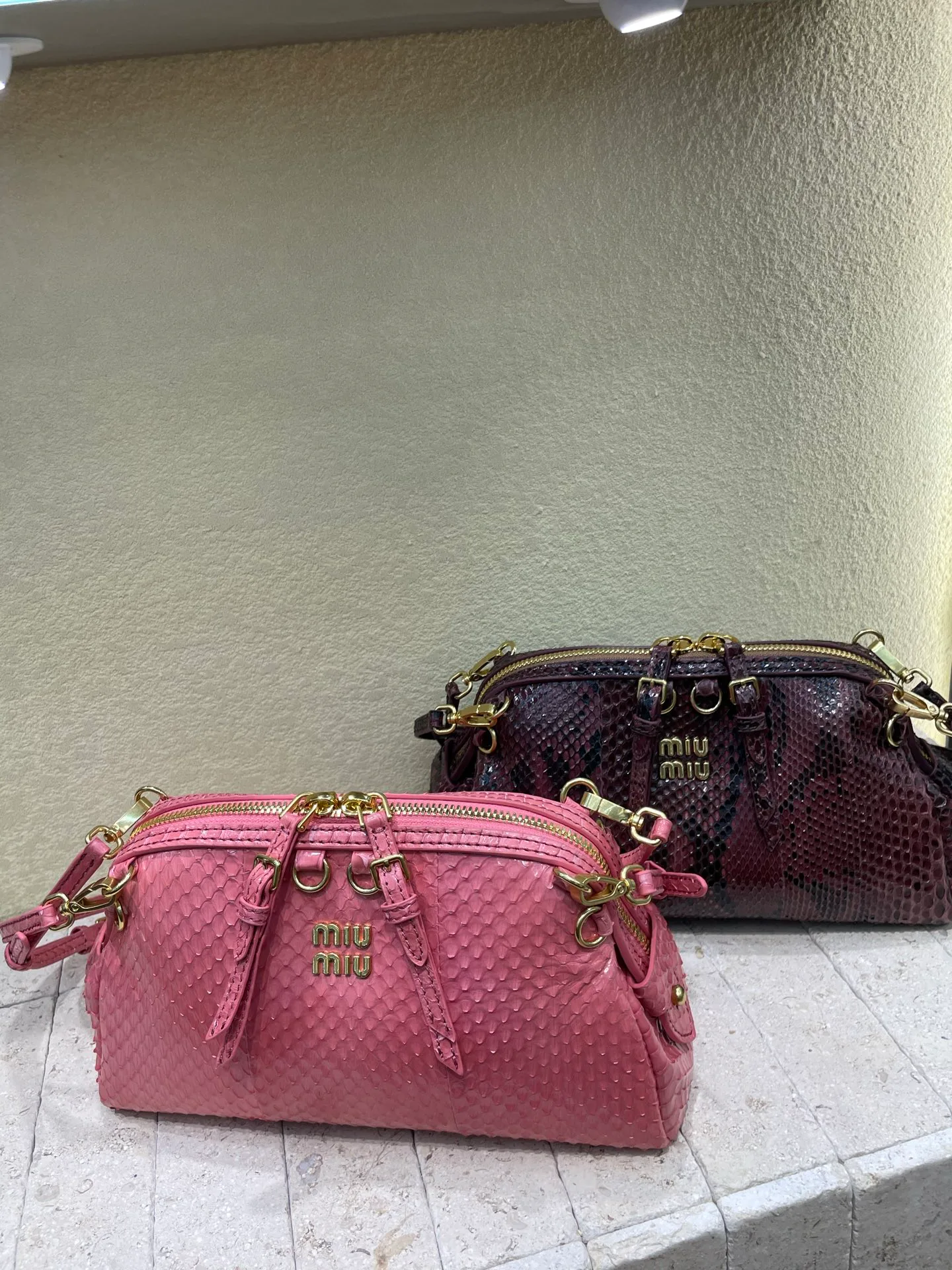 Классические Сумки Женские Miu Miu 12702920