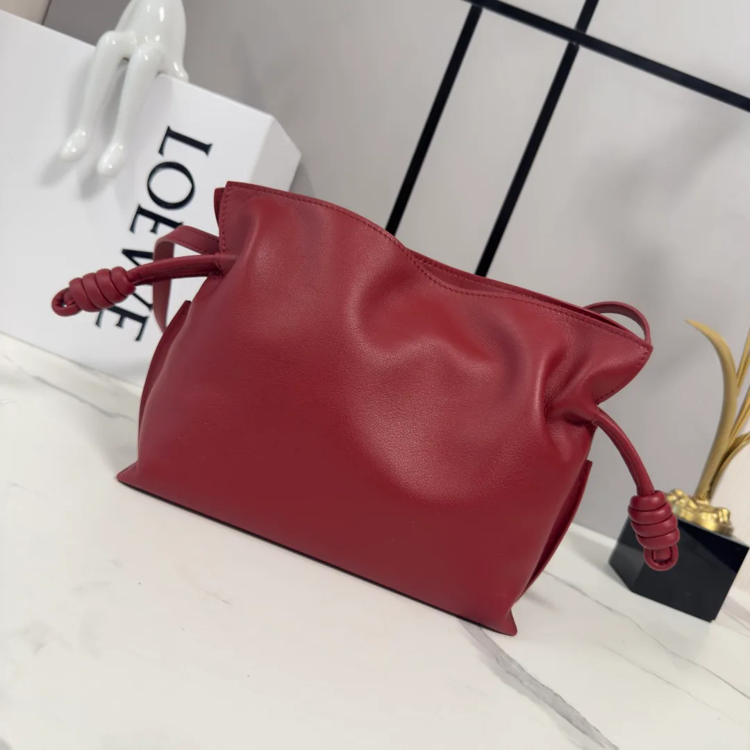 Клатчи Женские Loewe 11343658