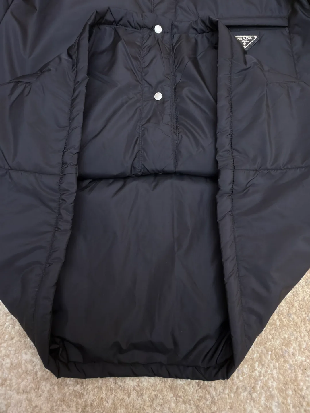 Куртки И Пуховики Мужские Prada 11430131