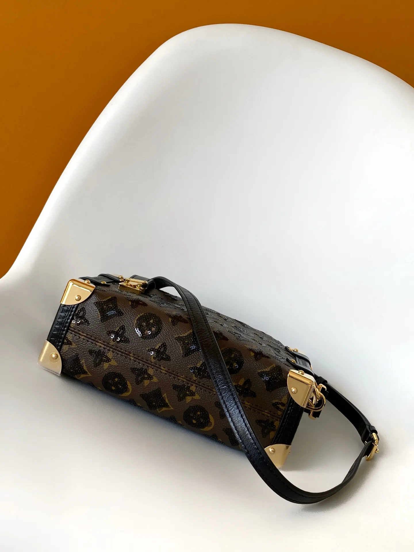 Сумки На Ремне Женские Louis Vuitton 1253940