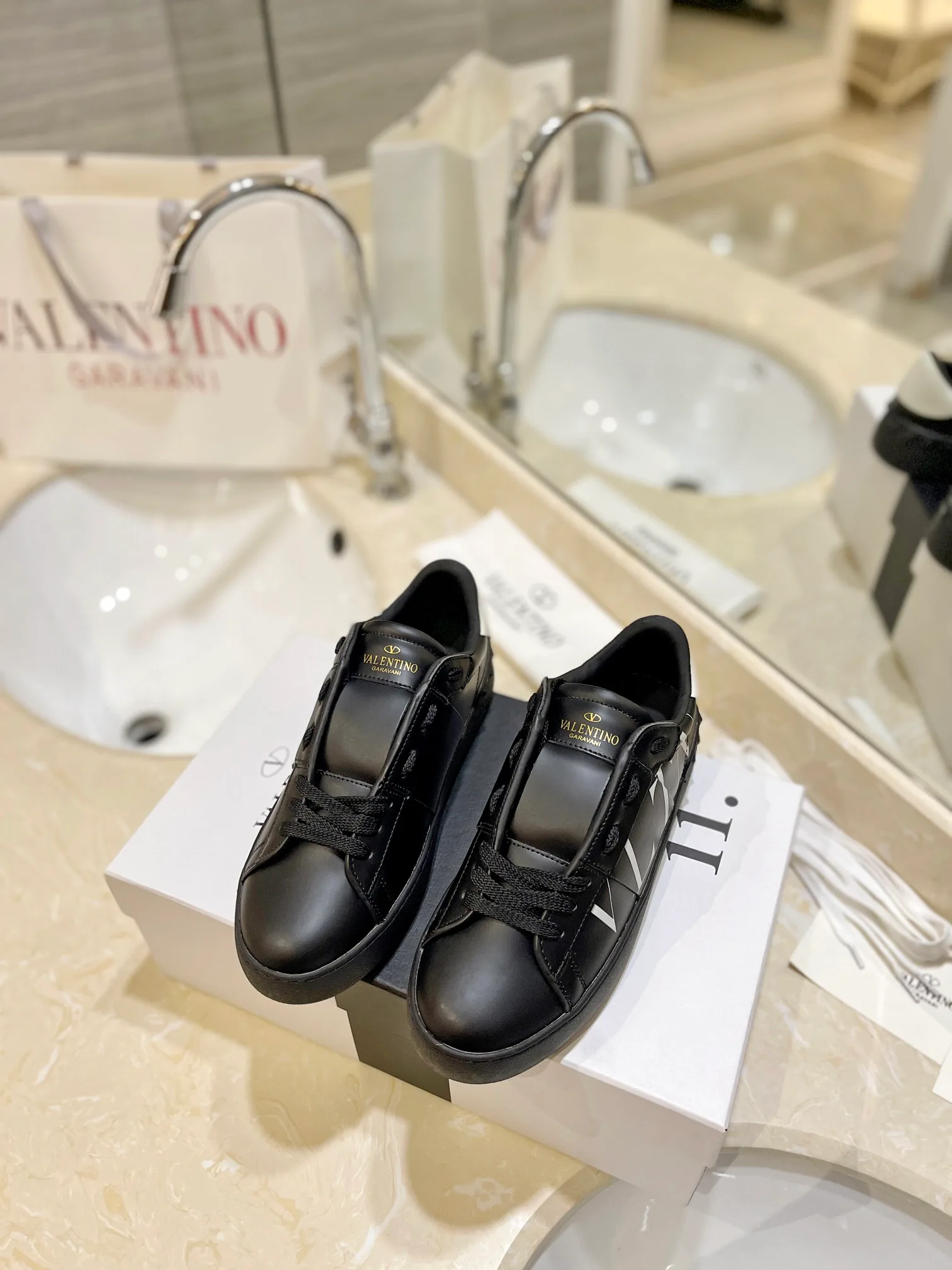 Кеды Женские Valentino 105414