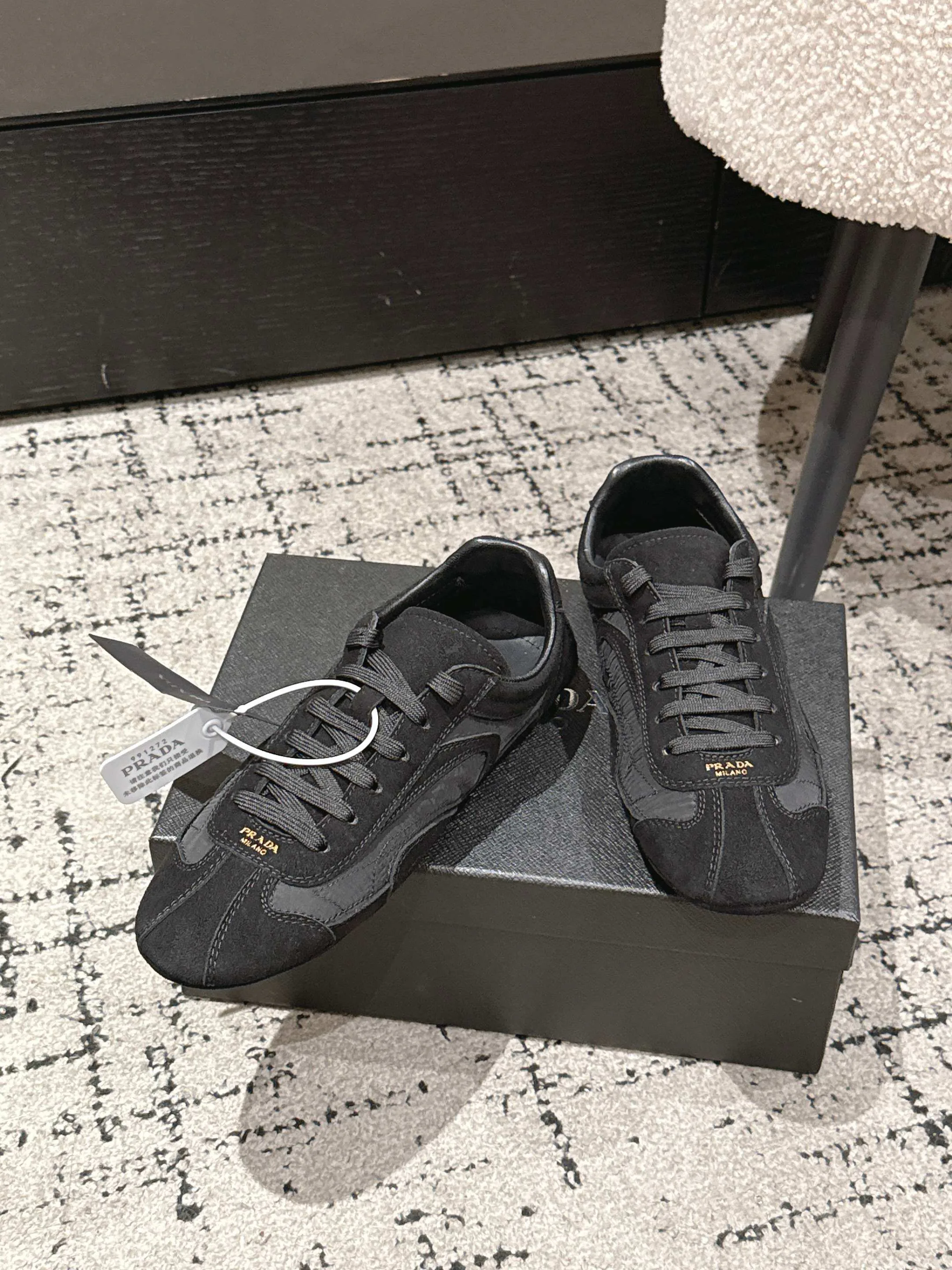 Кроссовки Женские Prada 11185328