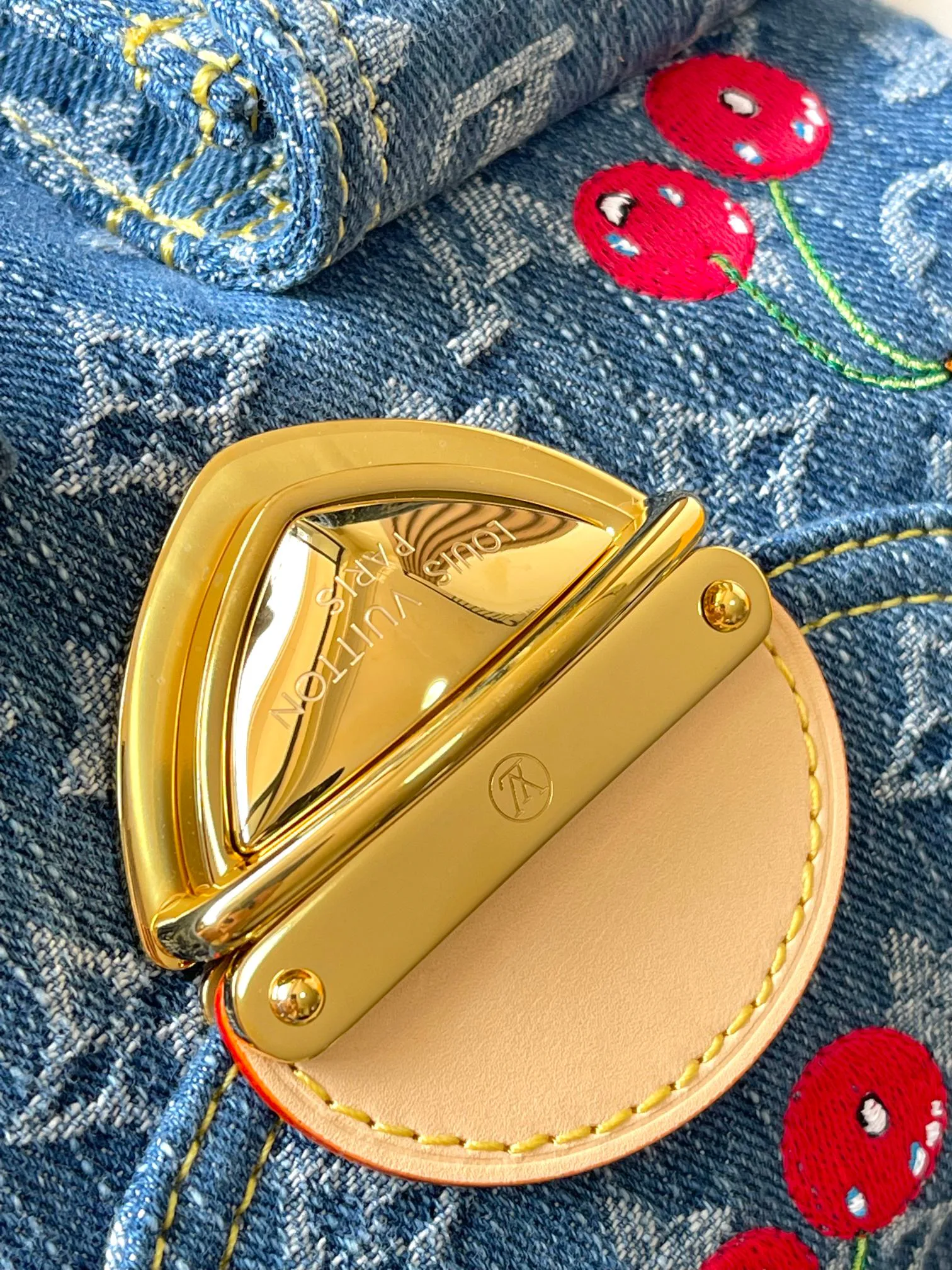 Рюкзаки Женские Louis Vuitton 83481