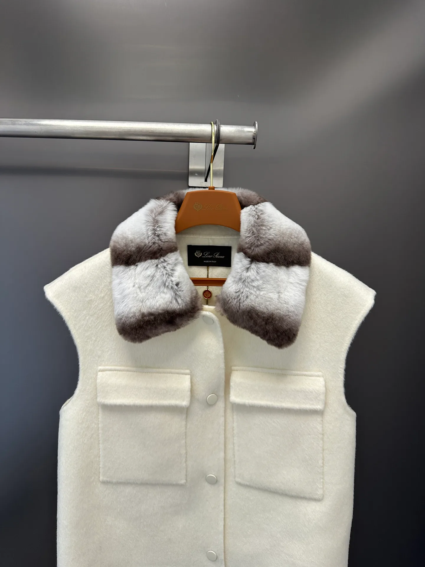 Жилеты Женские Loro Piana 18226692