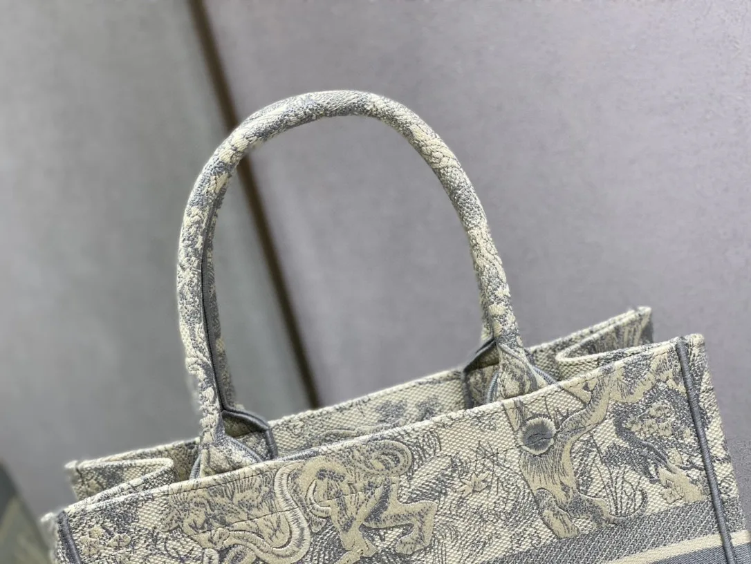 Классические Сумки Женские Christian Dior 82471