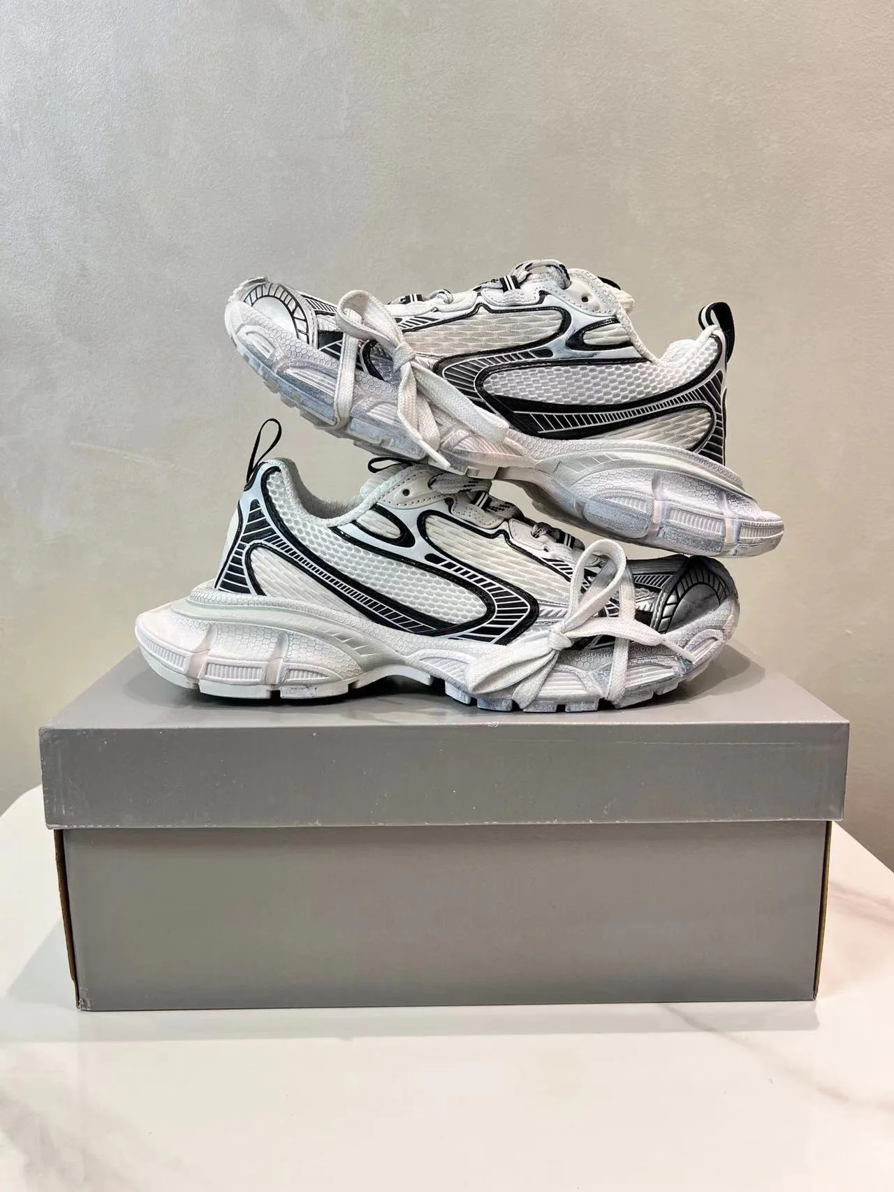 Кроссовки Женские Balenciaga 11567695