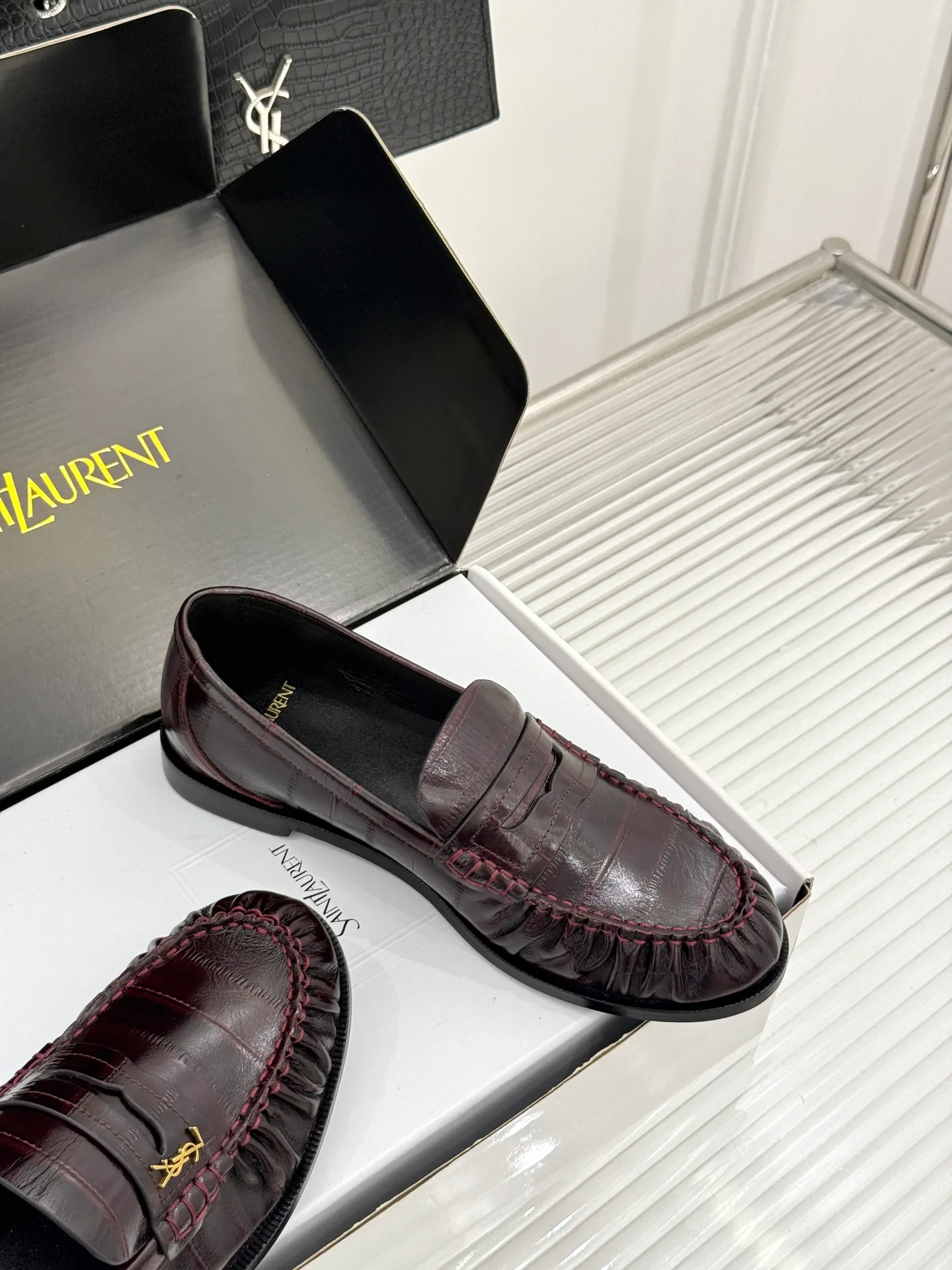 Лоферы И Мокасины Женские Saint Laurent 17514979