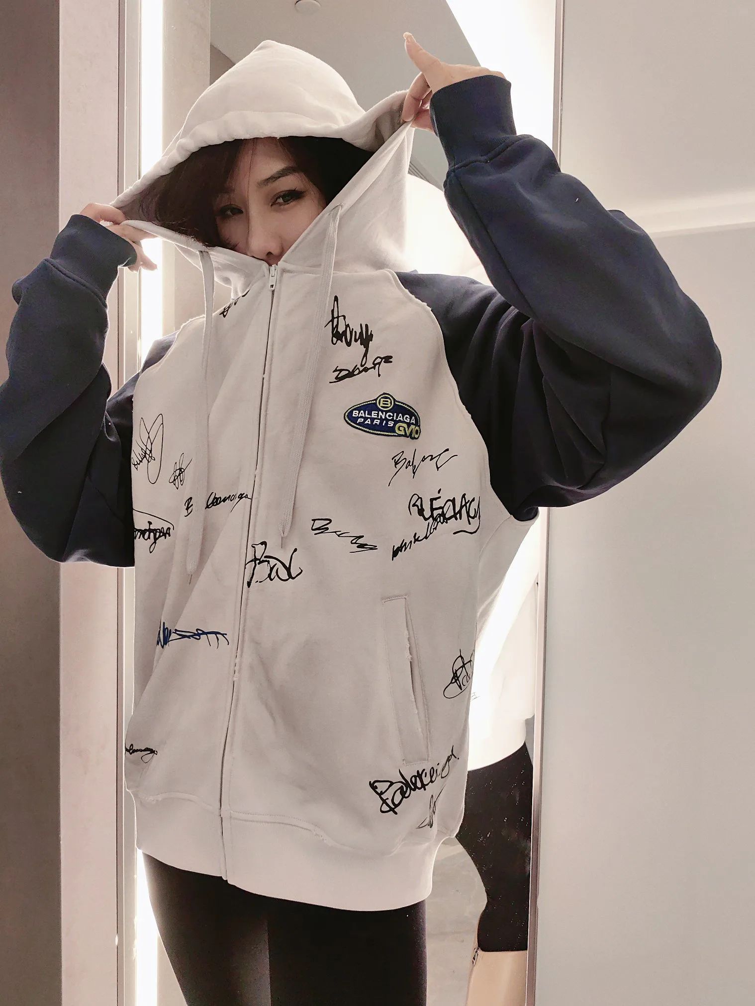 Свитшоты И Худи Женские Balenciaga 687194