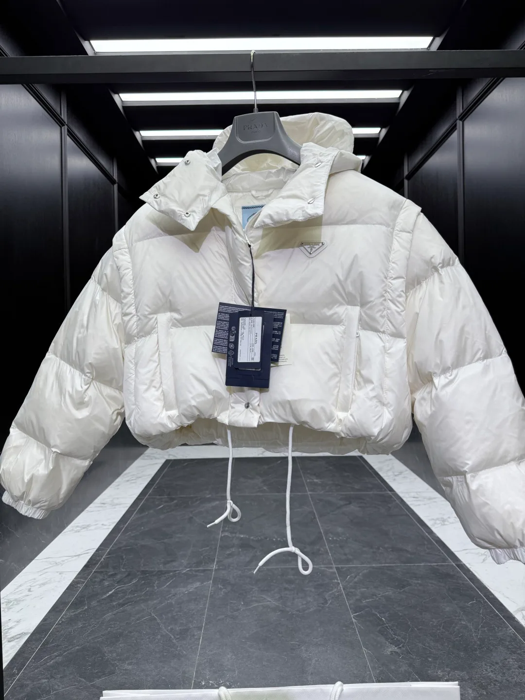 Куртки Женские Prada 604694