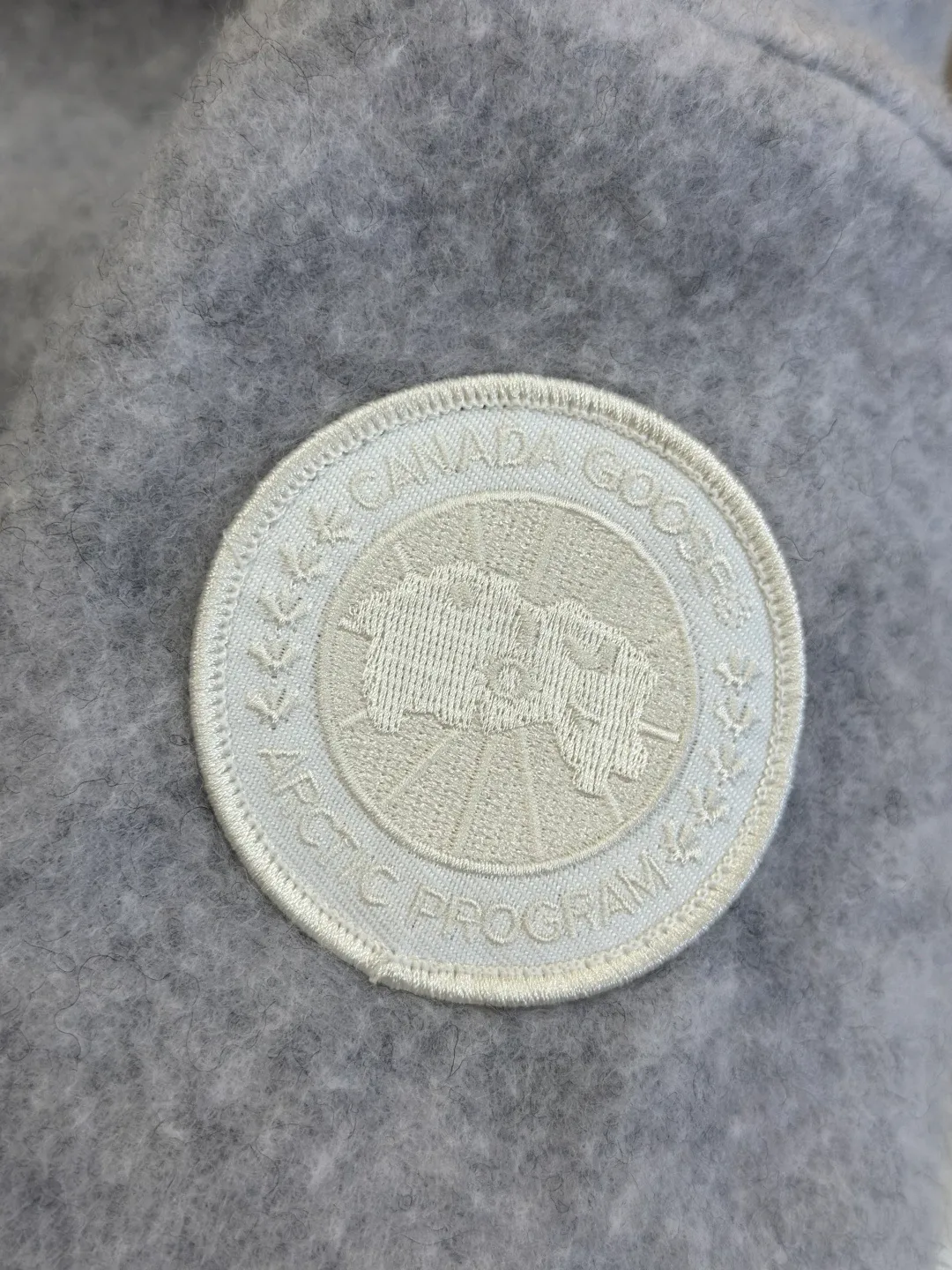 Куртки И Пуховики Мужские Canada Goose 18209797