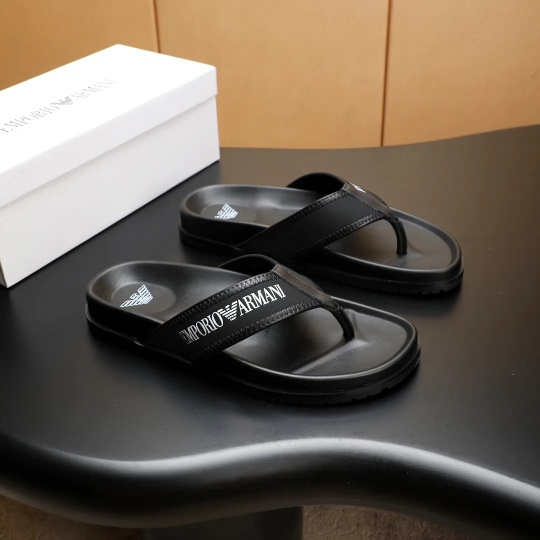 Шлепанцы Женские Armani 17037952