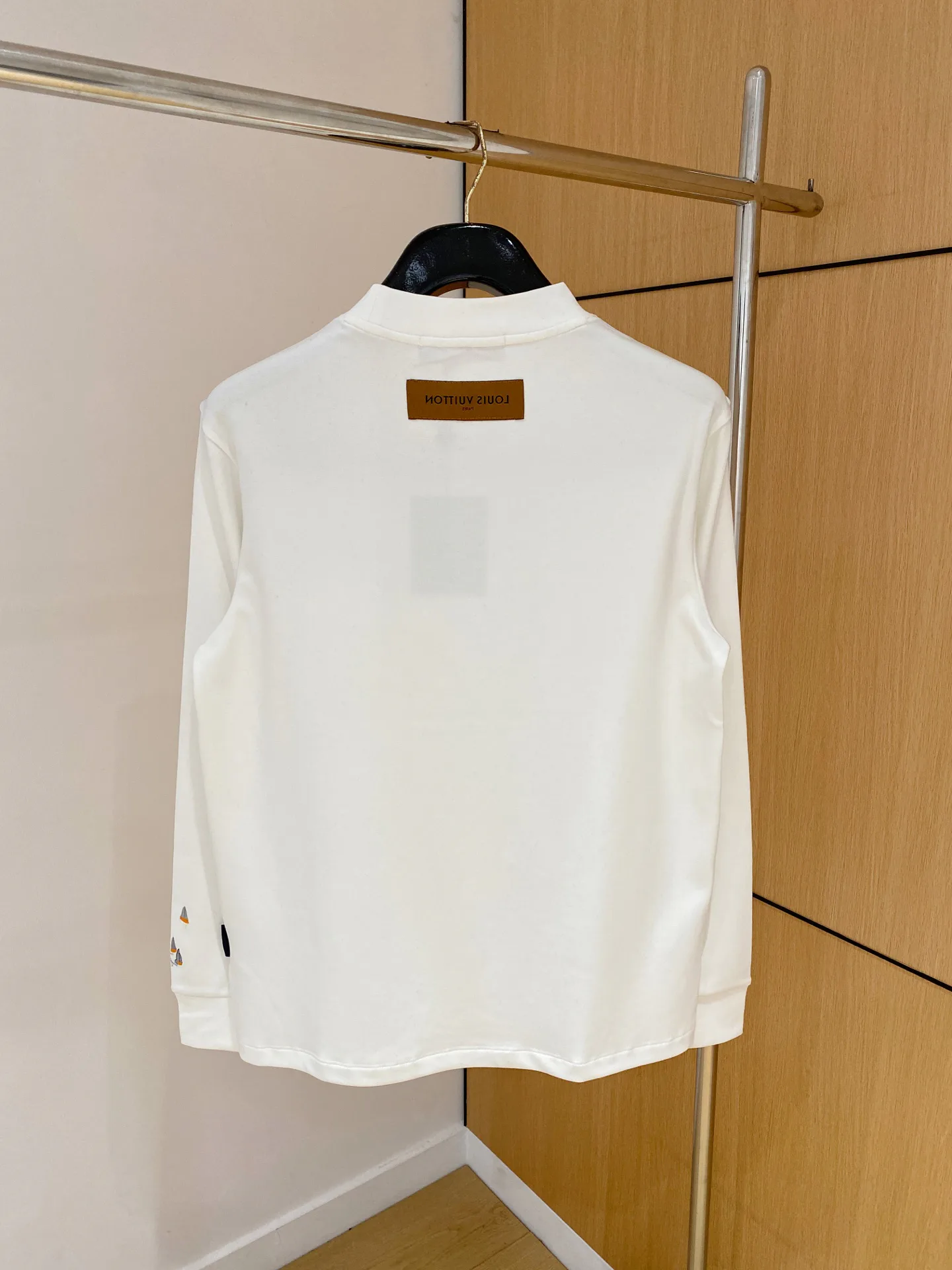 Лонгсливы Мужские Louis Vuitton 135340