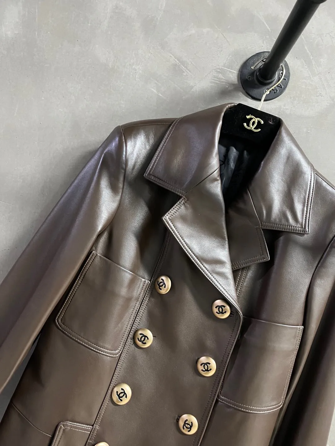 Кожаные Куртки И Дублёнки Женские Chanel 18172743