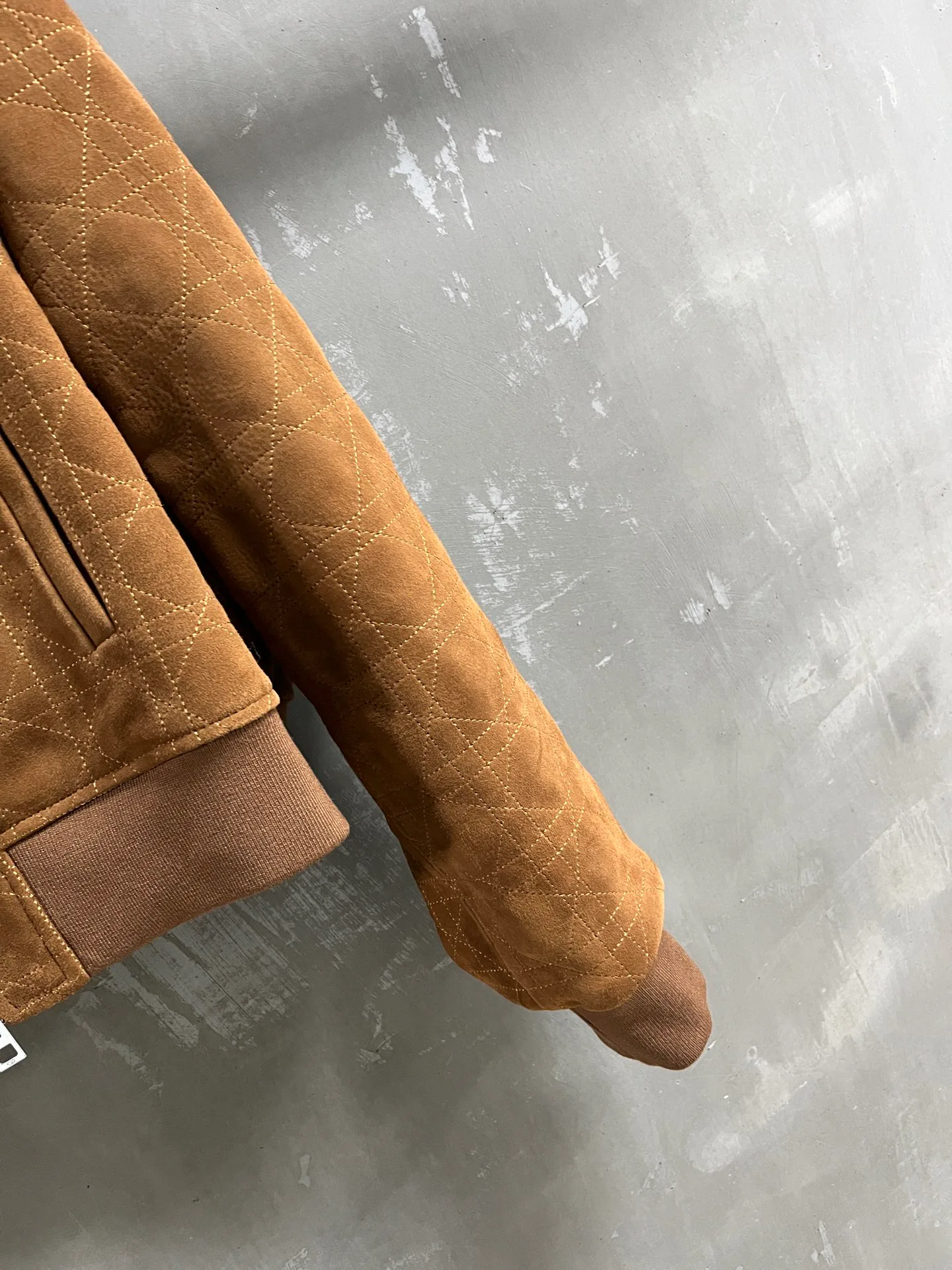 Кожаные Куртки И Дублёнки Женские Christian Dior 10783257