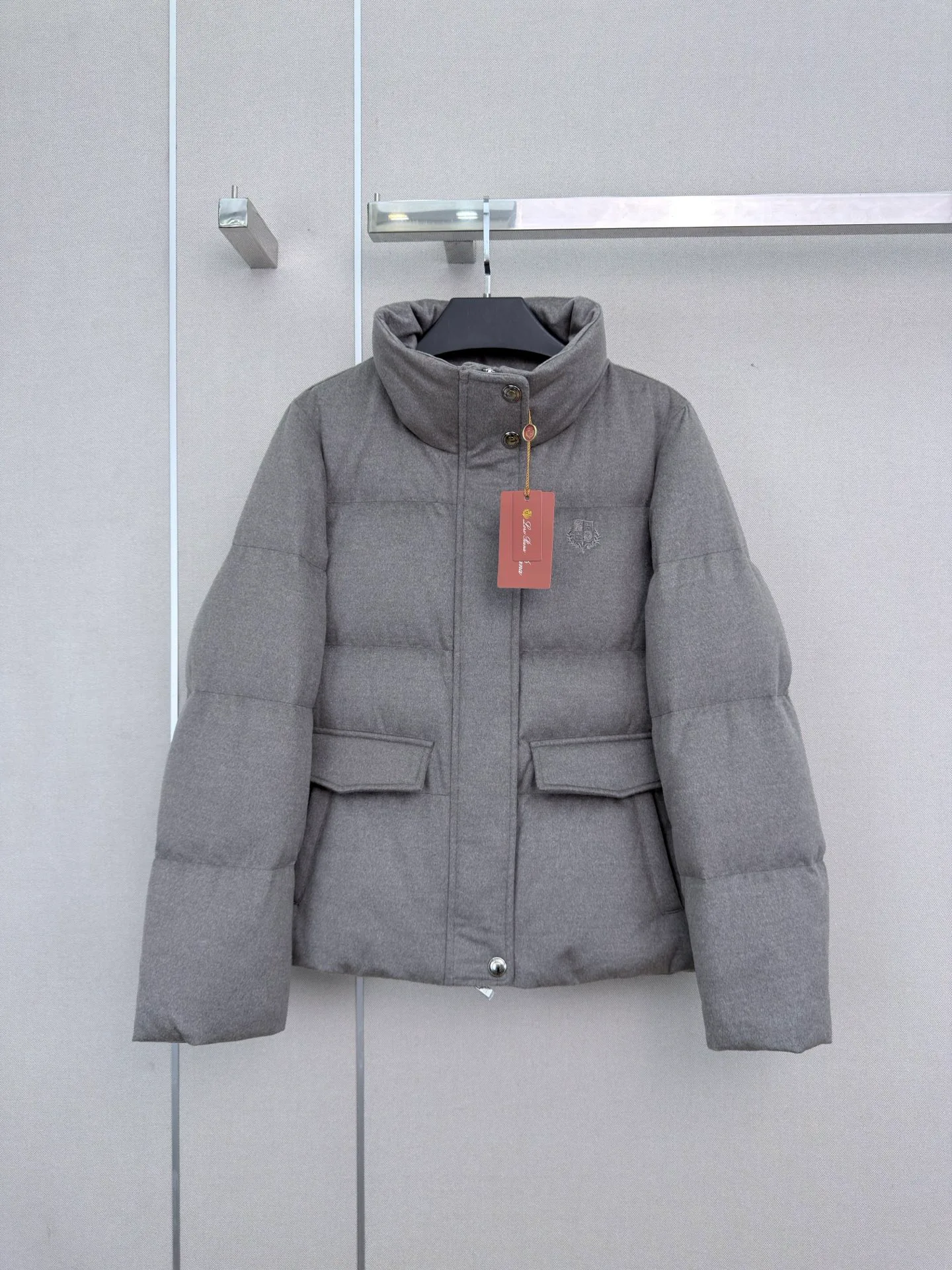 Куртки И Пуховики Женские Loro Piana 18108713
