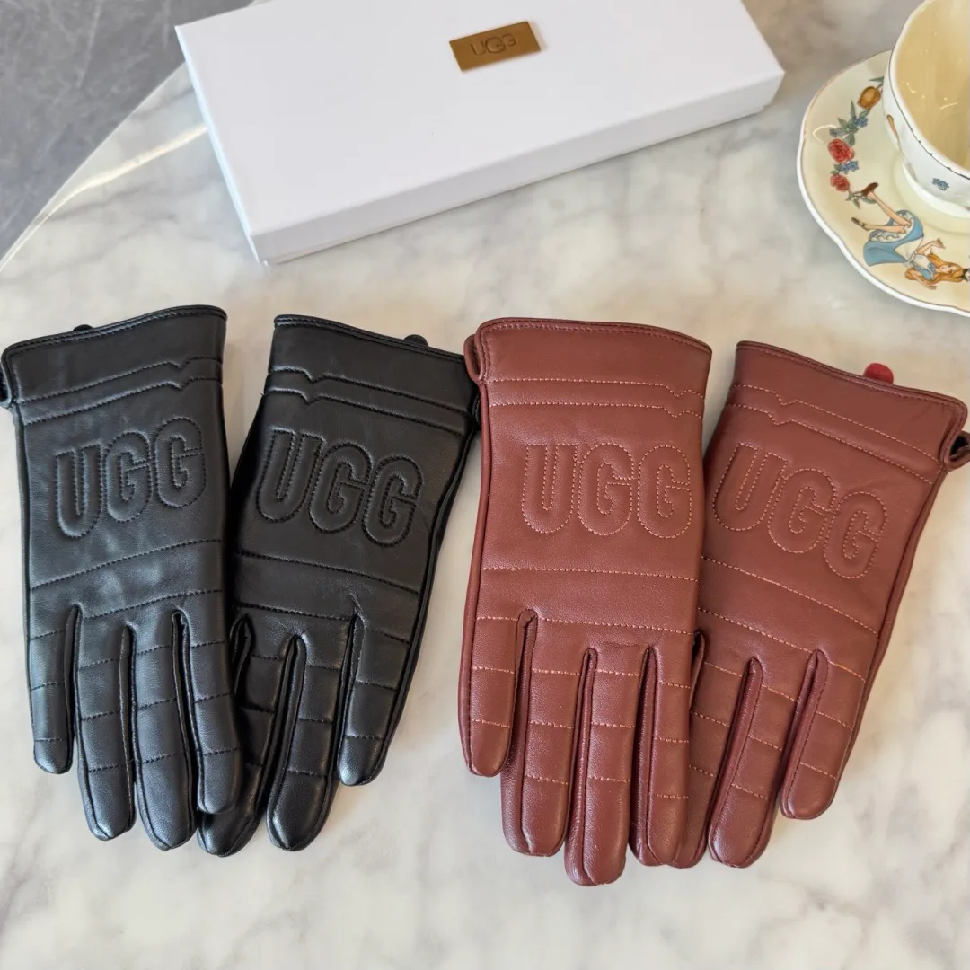 Перчатки Ugg 18574825
