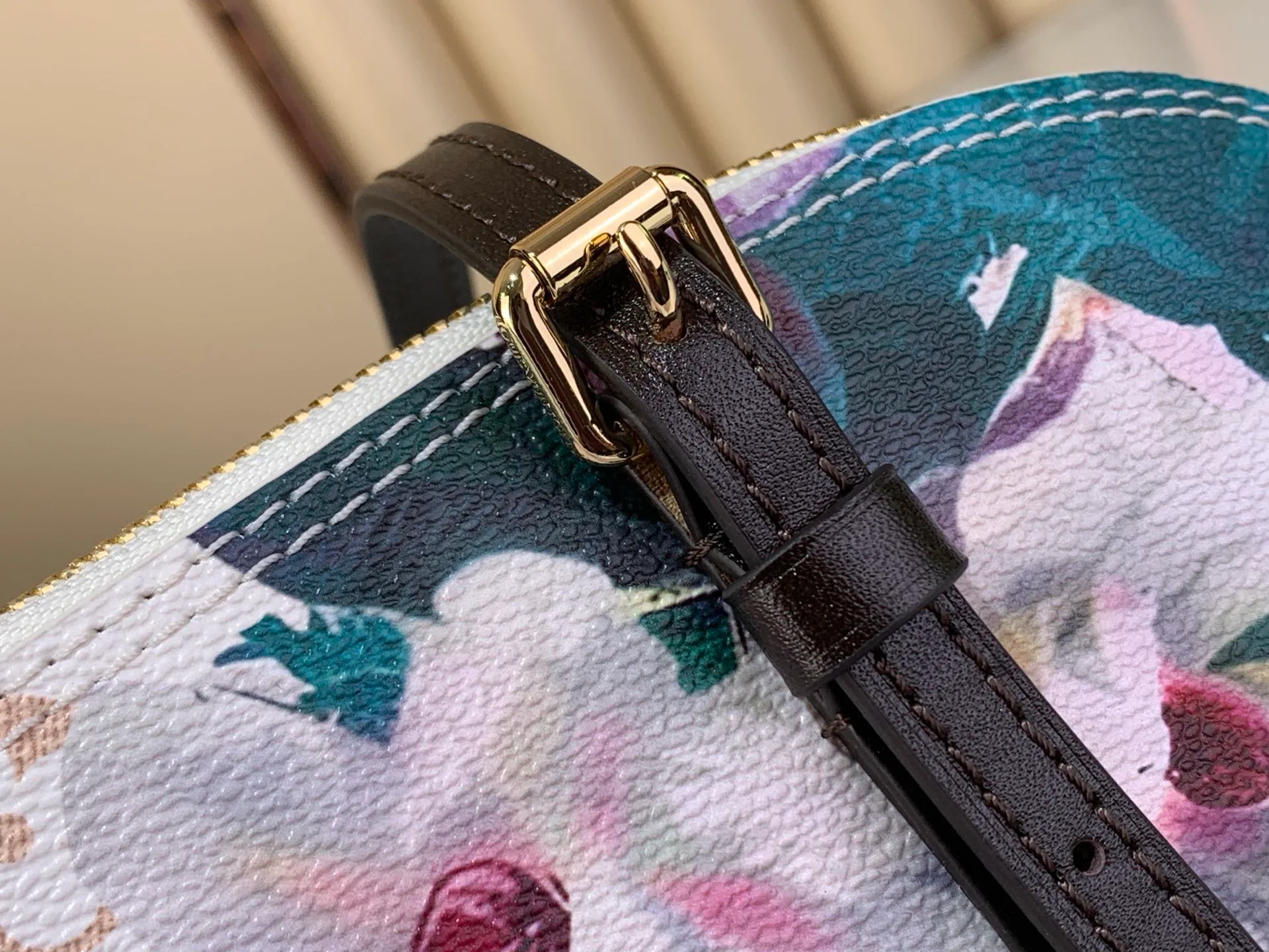 Классические Сумки Женские Louis Vuitton 11934145