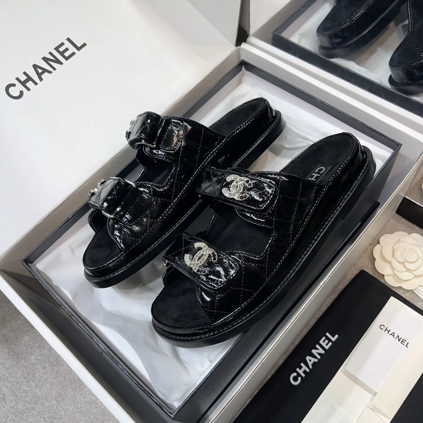 Шлепанцы Женские Chanel 23270