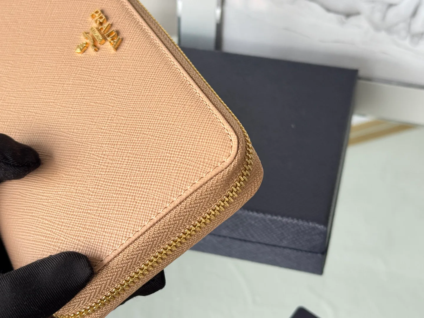 Клатчи Женские Prada 17999885