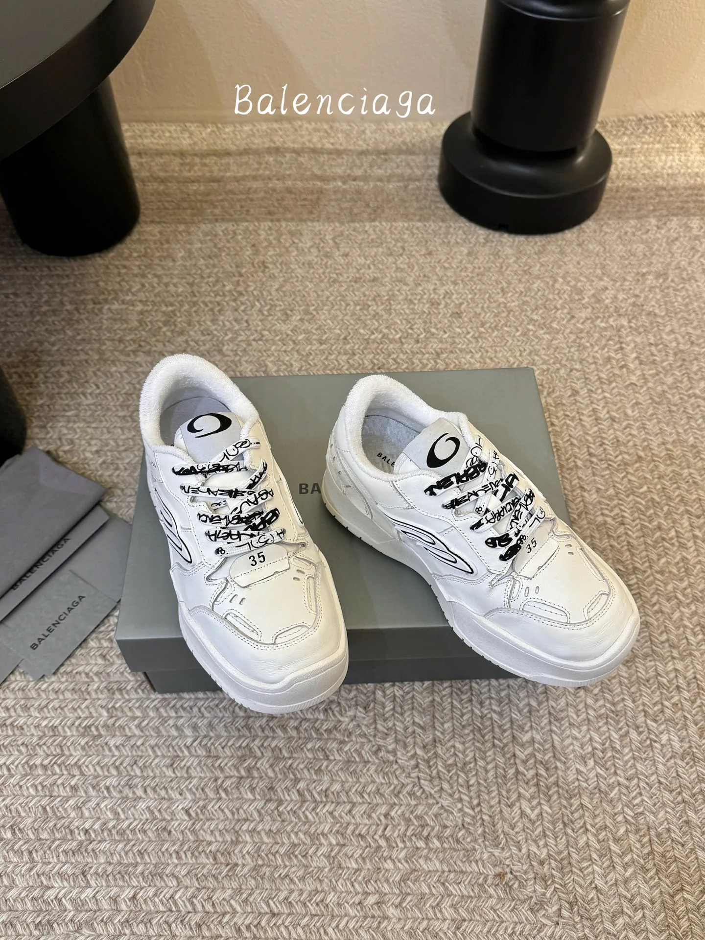Кроссовки Женские Balenciaga 11238096