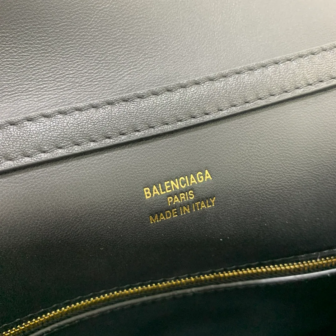 Классические Сумки Женские Balenciaga 12712595