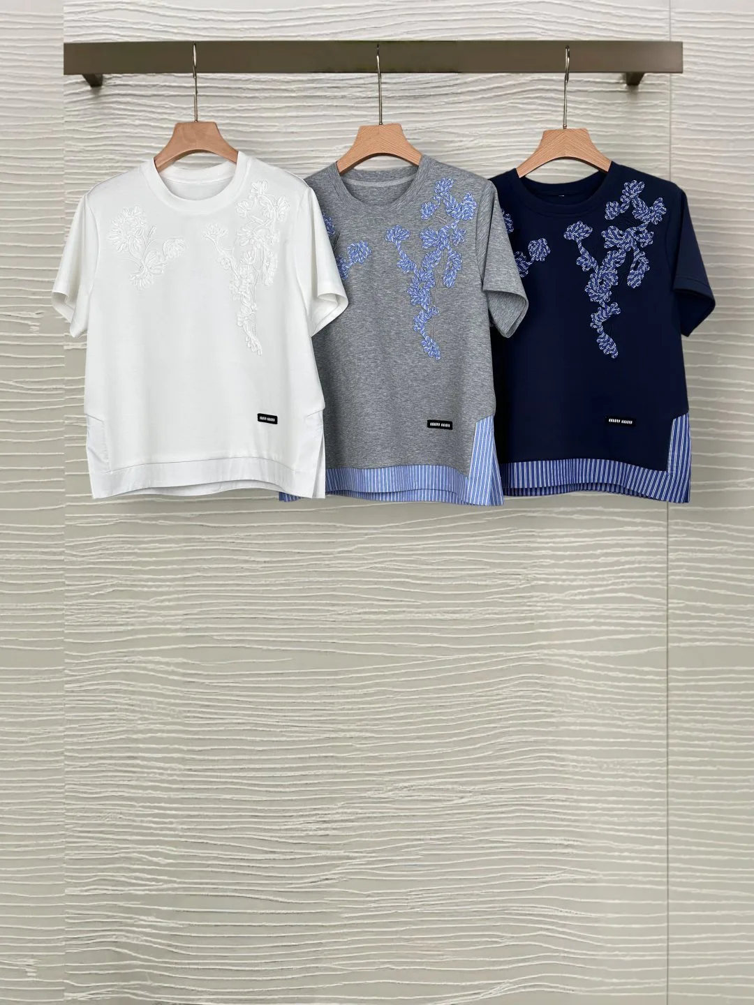 Футболки Женские Miu Miu 11455445