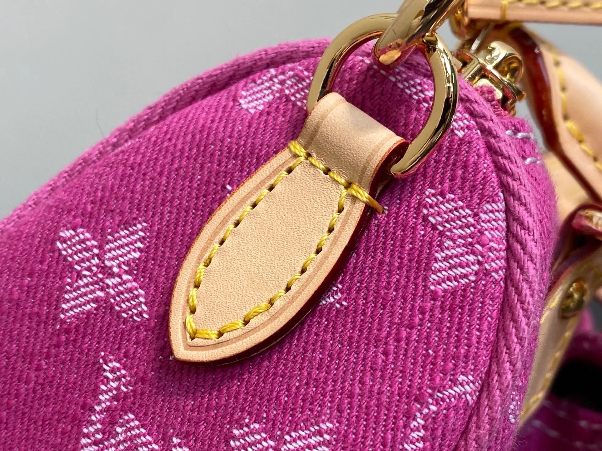 Сумки На Ремне Женские Louis Vuitton 11778125