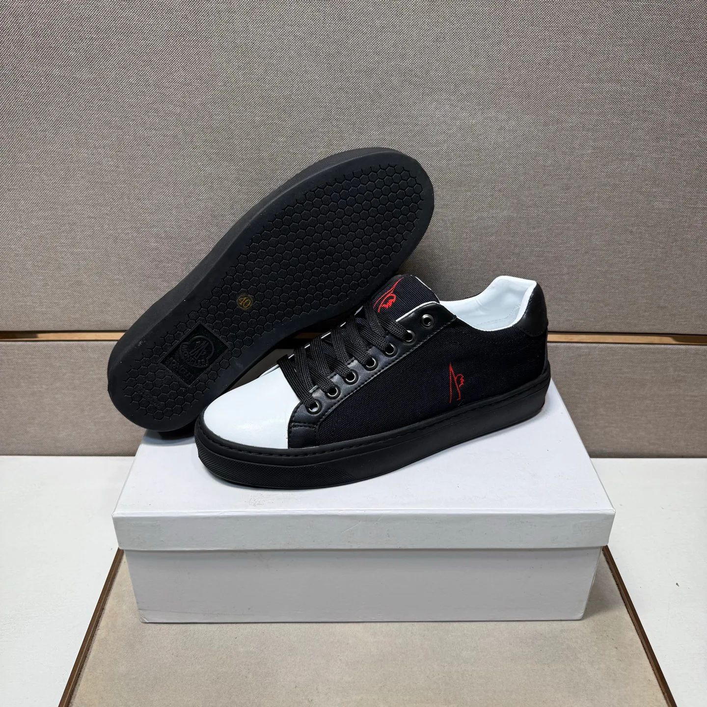 Кроссовки Мужские Moncler 498062