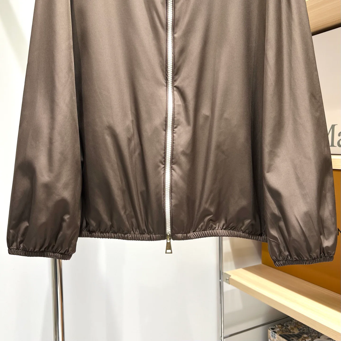 Куртки И Пуховики Женские Moncler 12687063