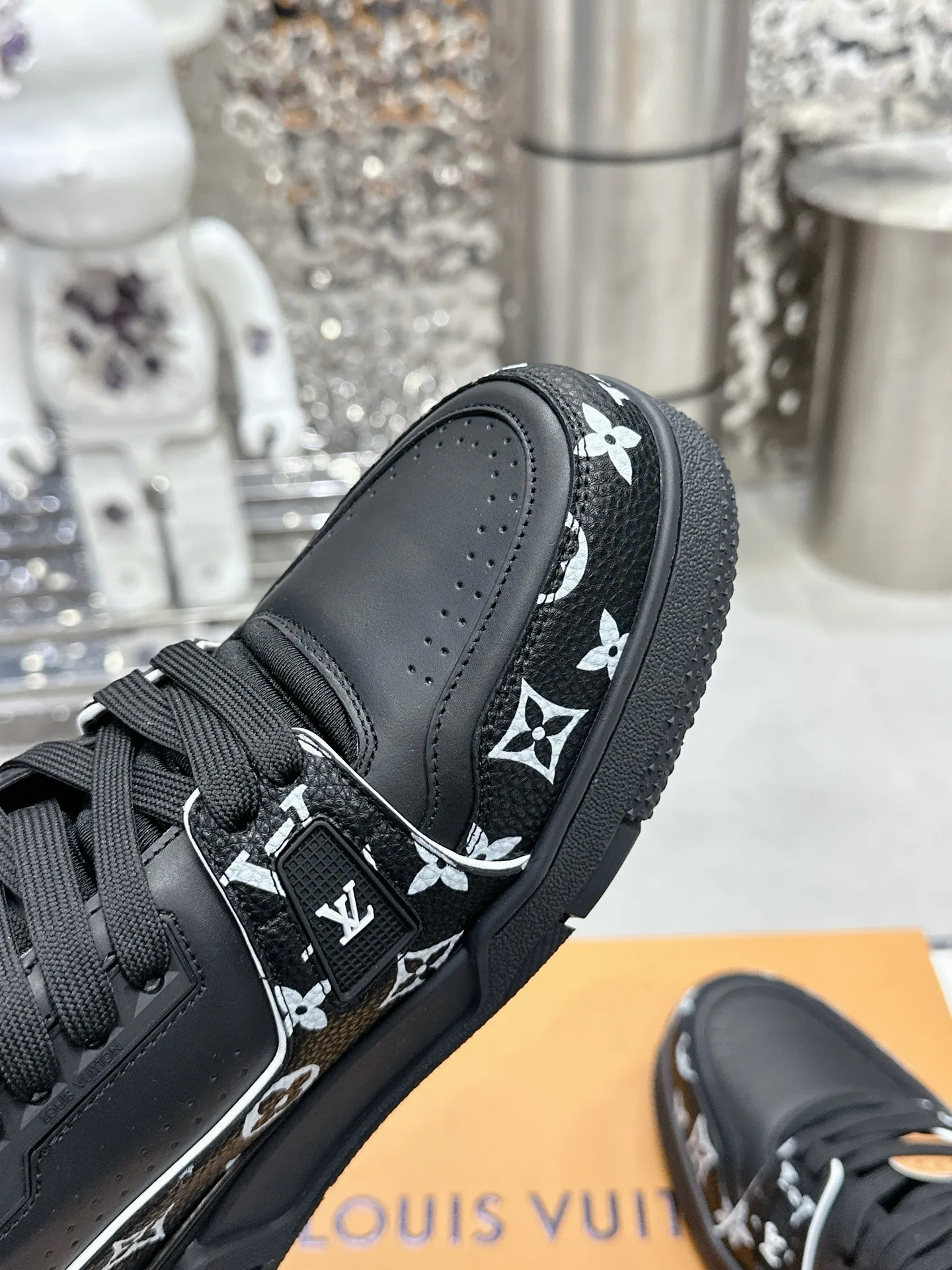 Кроссовки Женские Louis Vuitton 10060932