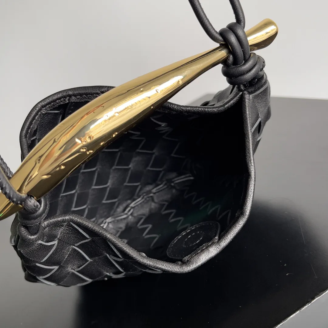 Сумки На Ремне Женские Bottega Veneta 12788330