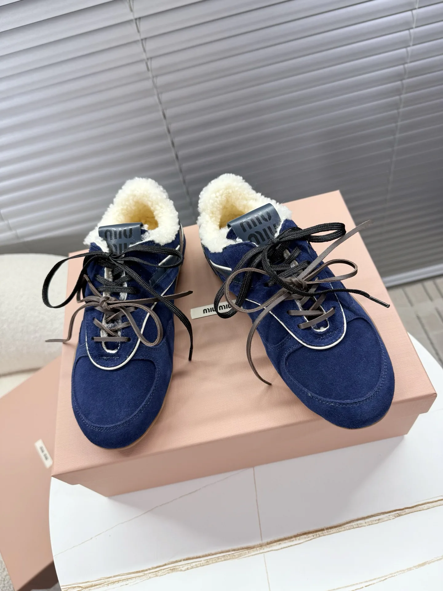 Кроссовки Женские Miu Miu 3742556
