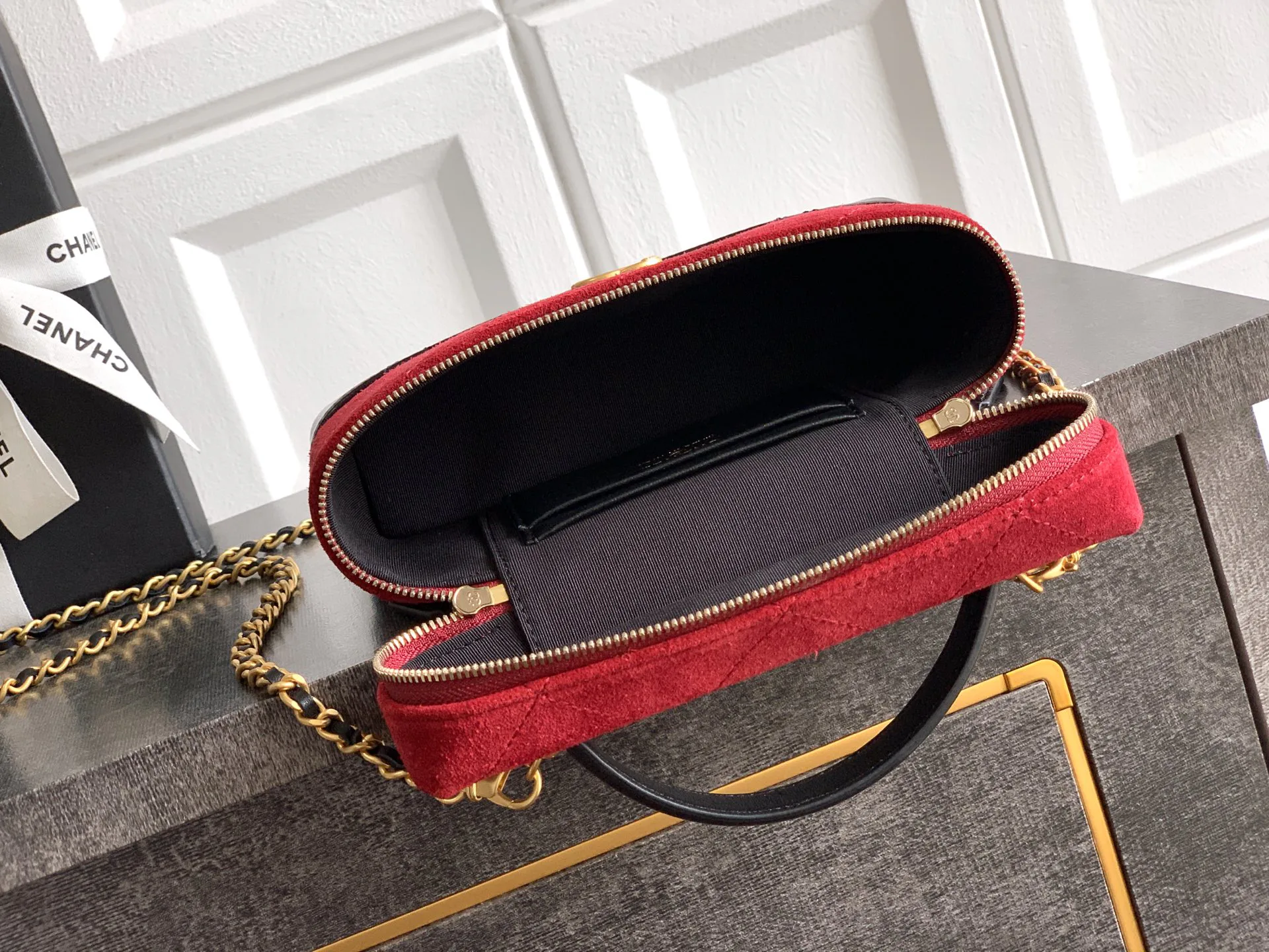 Классические Сумки Женские Chanel 13186873