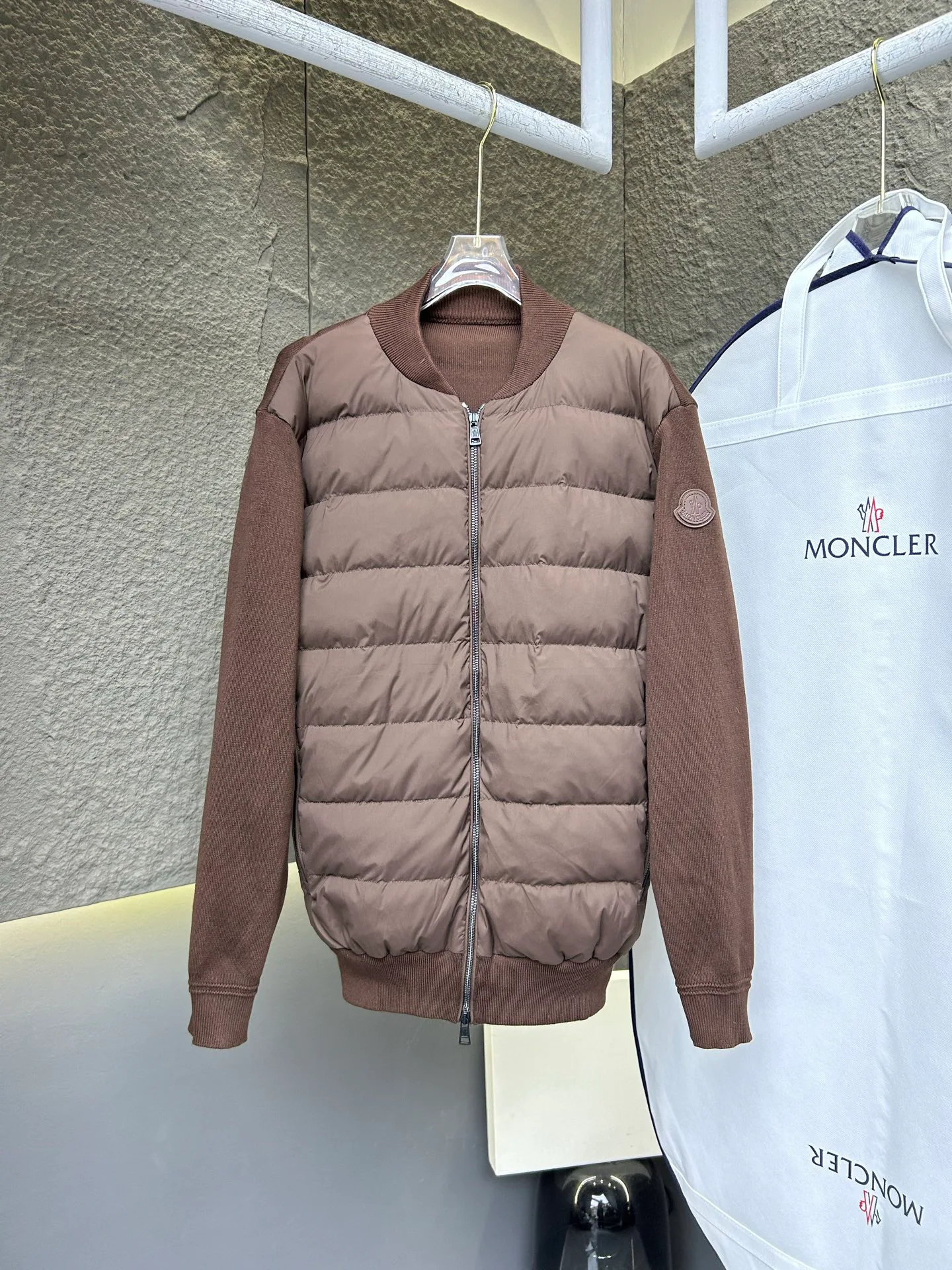 Куртки И Пуховики Женские Moncler 17323194