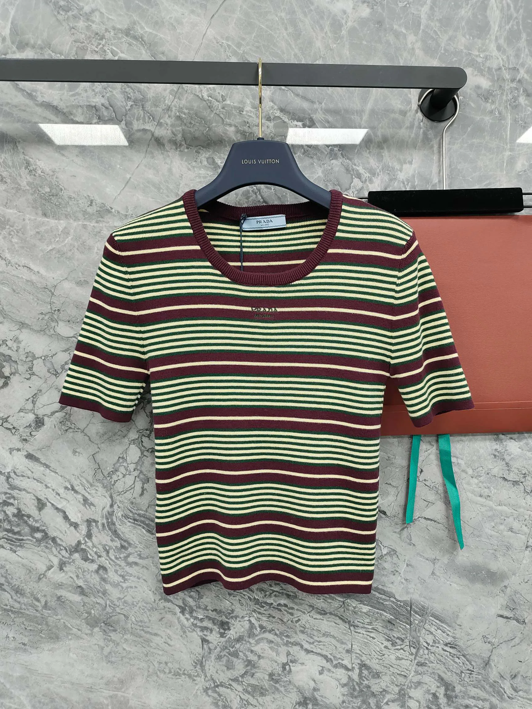 Топы Женские Prada 11705229