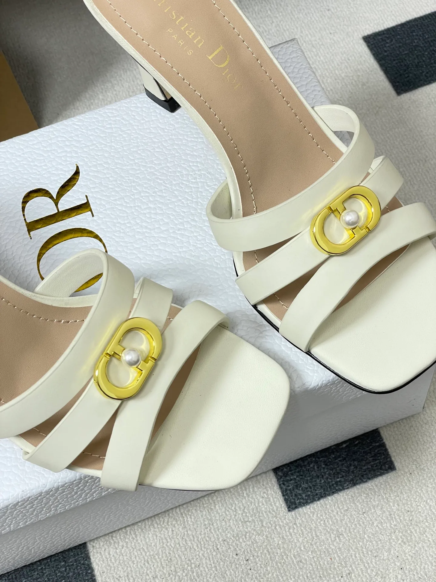 Босоножки Женские Christian Dior 12880074