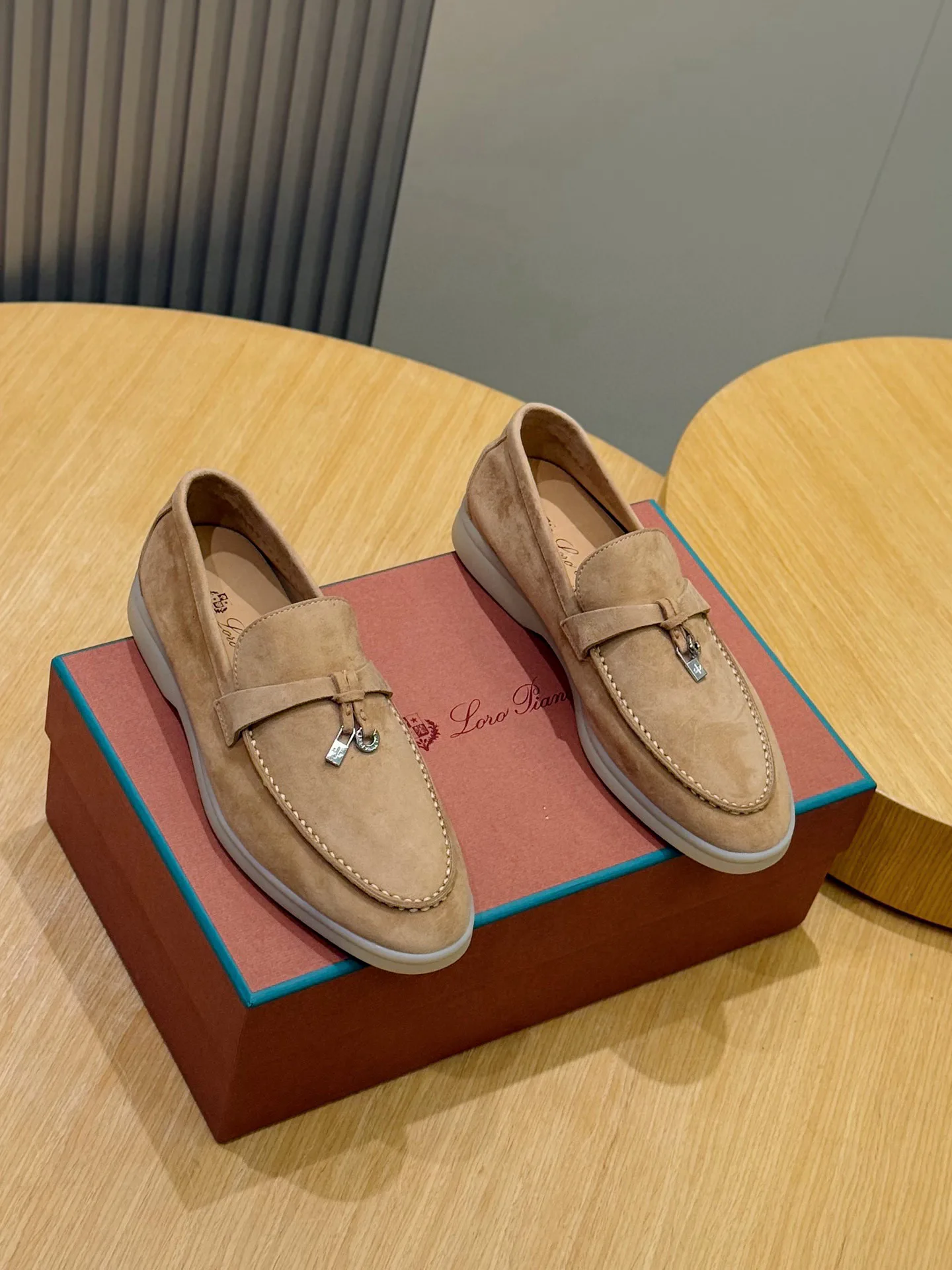 Туфли Женские Loro Piana 13314024