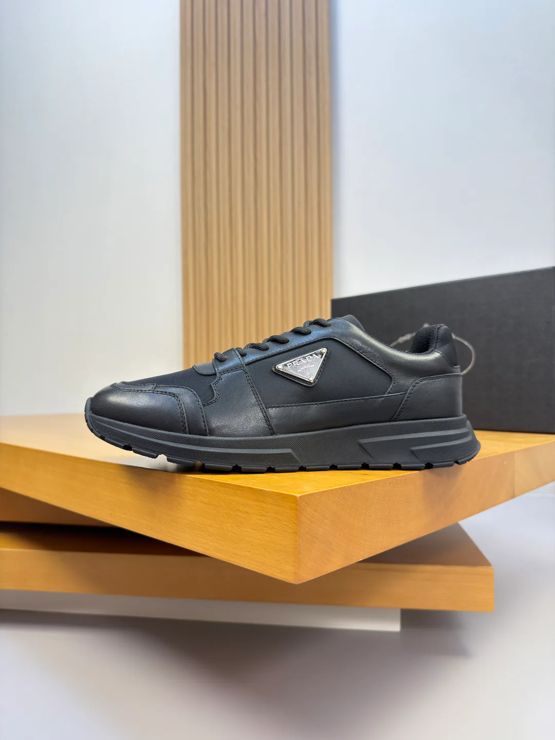 Кроссовки Мужские Prada 18747132