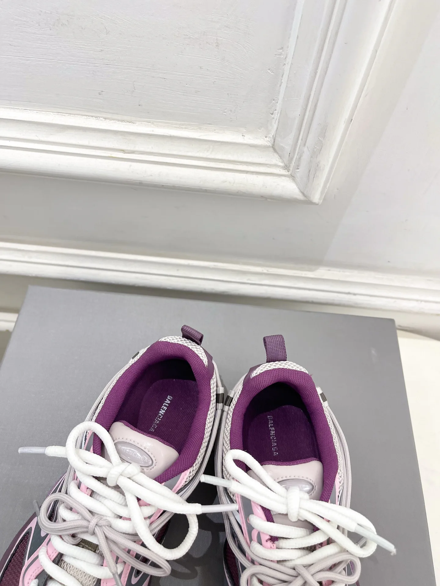 Кроссовки Женские Balenciaga 13340928