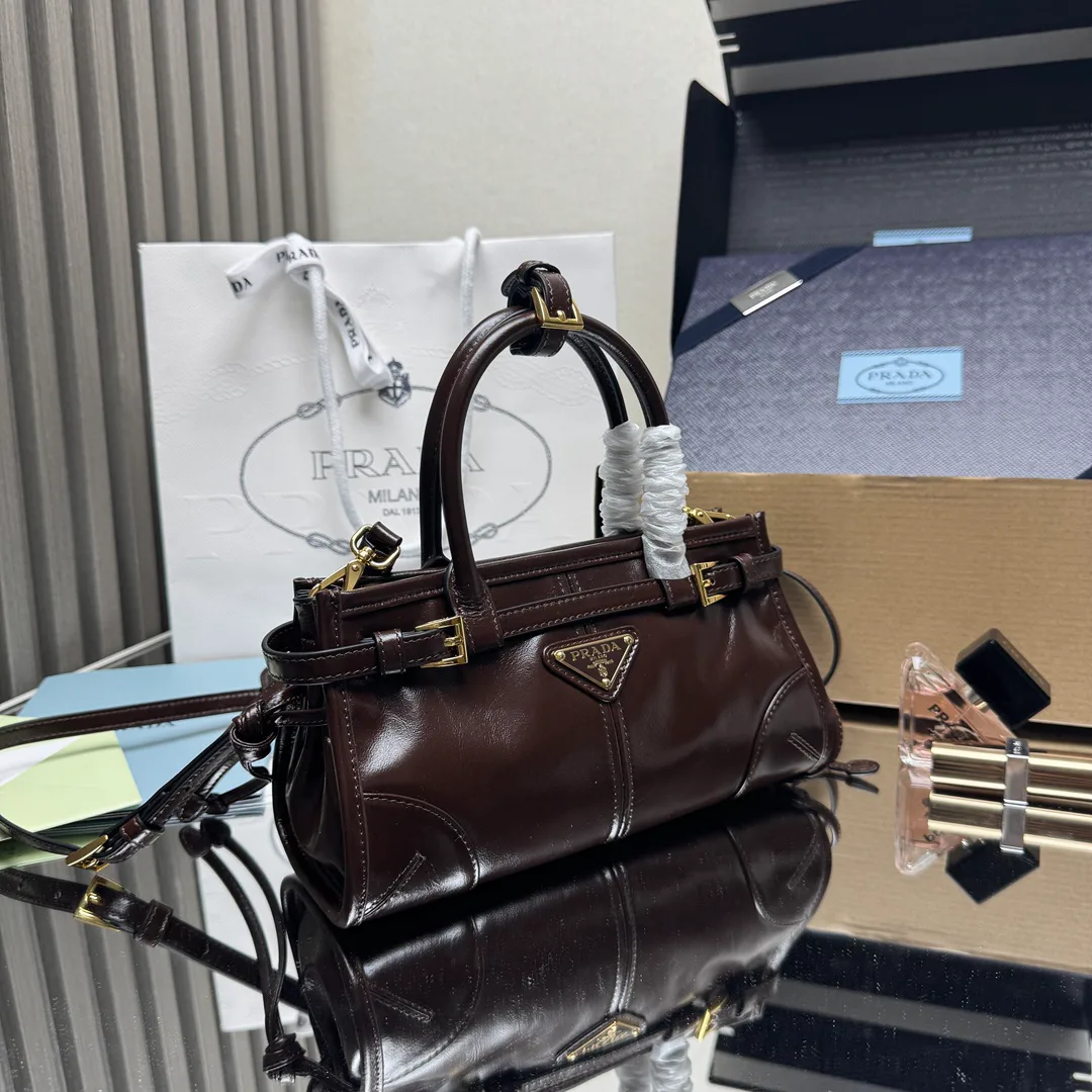 Классические Сумки Женские Prada 10446848