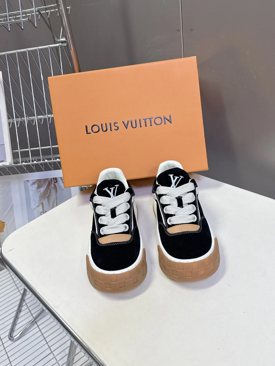 Кеды Женские Louis Vuitton 11152694