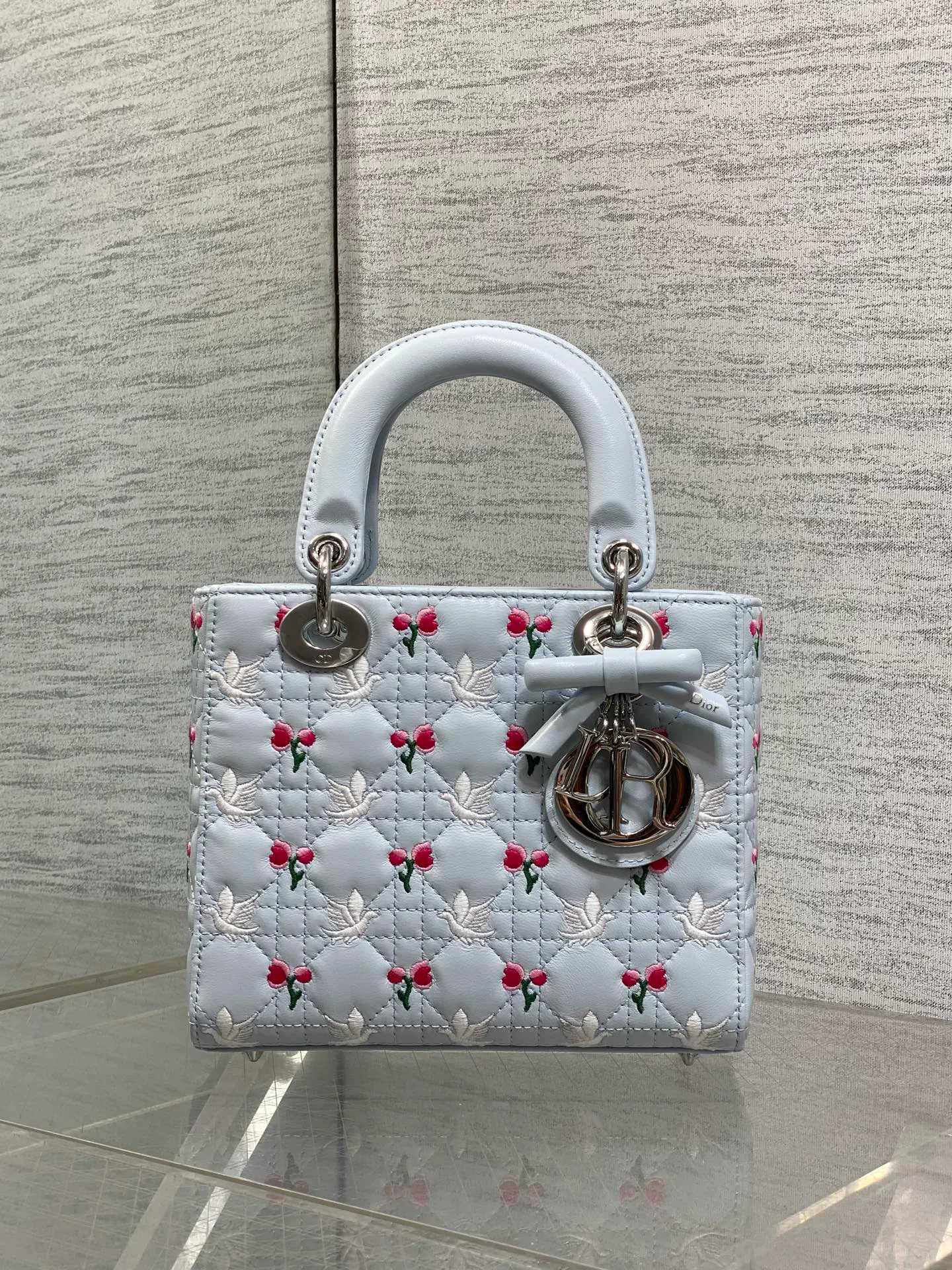 Классические Сумки Женские Christian Dior 17601326