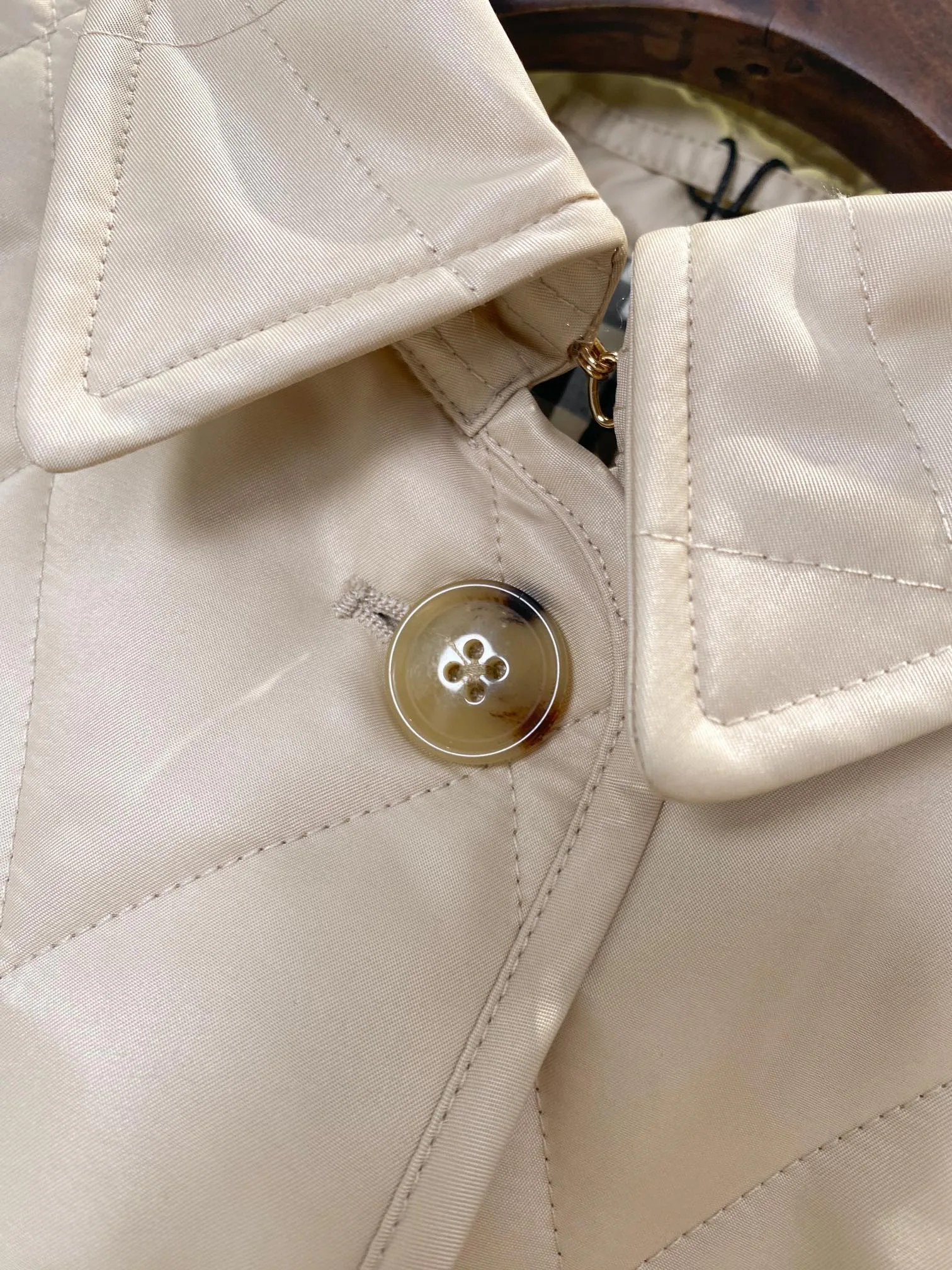 Куртки И Пуховики Женские Burberry 18903184