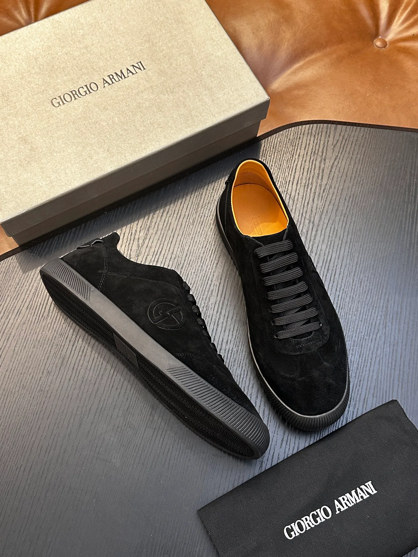 Кроссовки Мужские Armani 18017340
