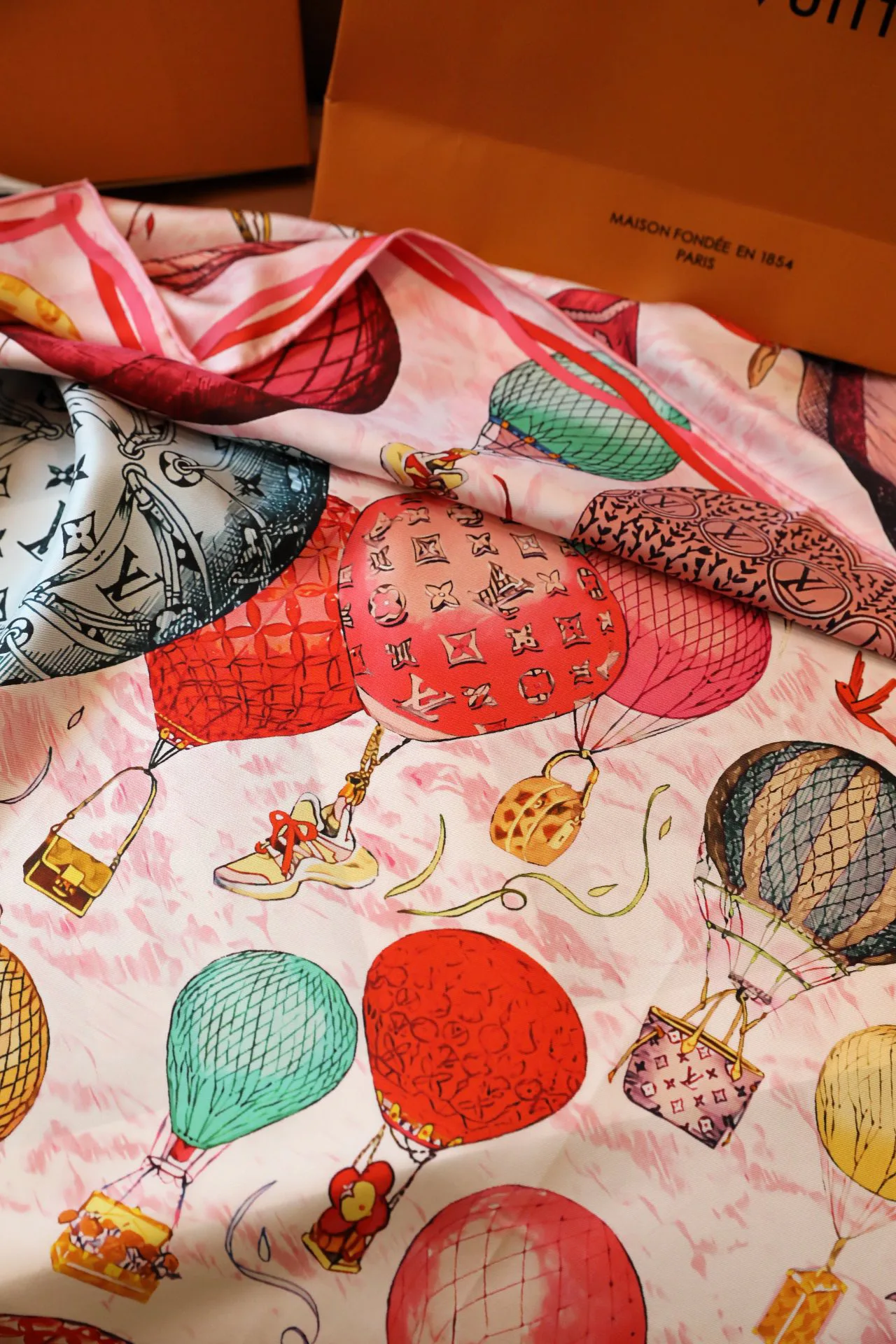 Платки Louis Vuitton 11815934