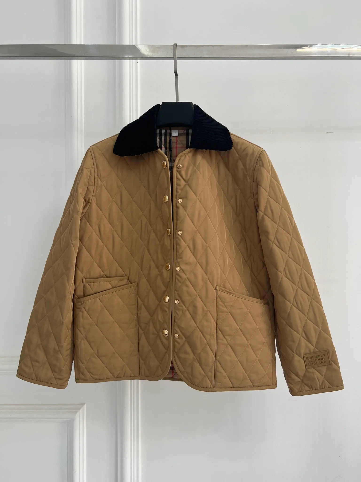 Куртки И Пуховики Женские Burberry 10898832