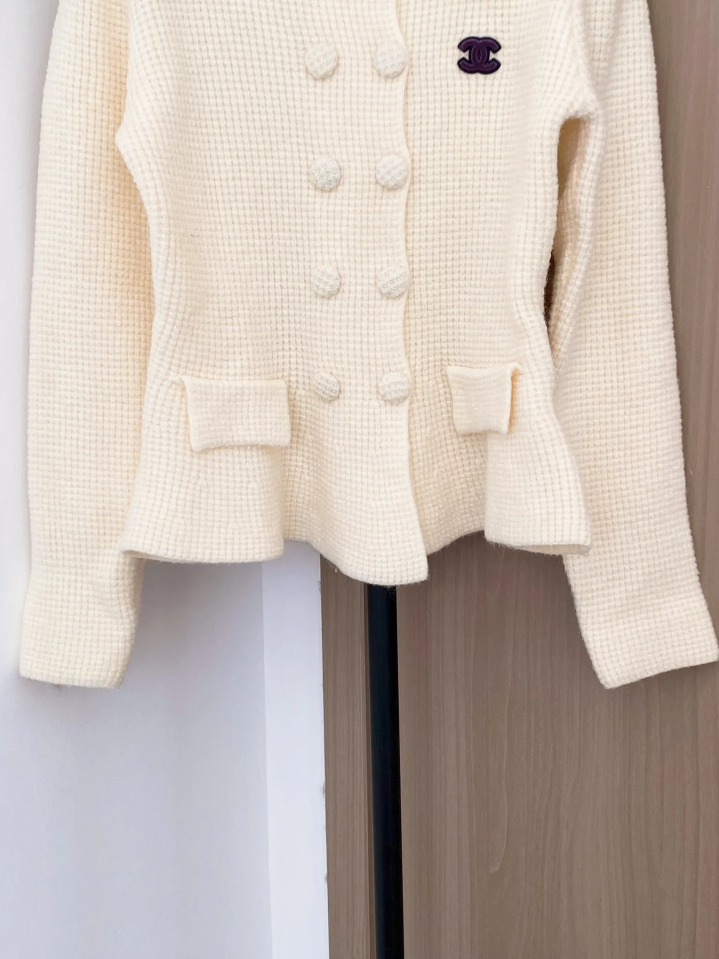 Куртки И Пуховики Женские Chanel 1321053