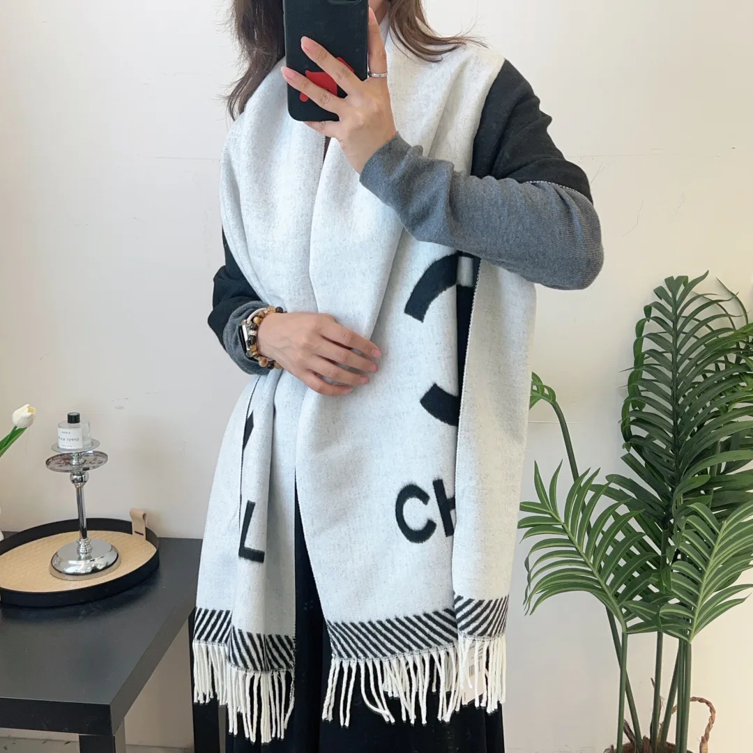 Шарфы Chanel 438535