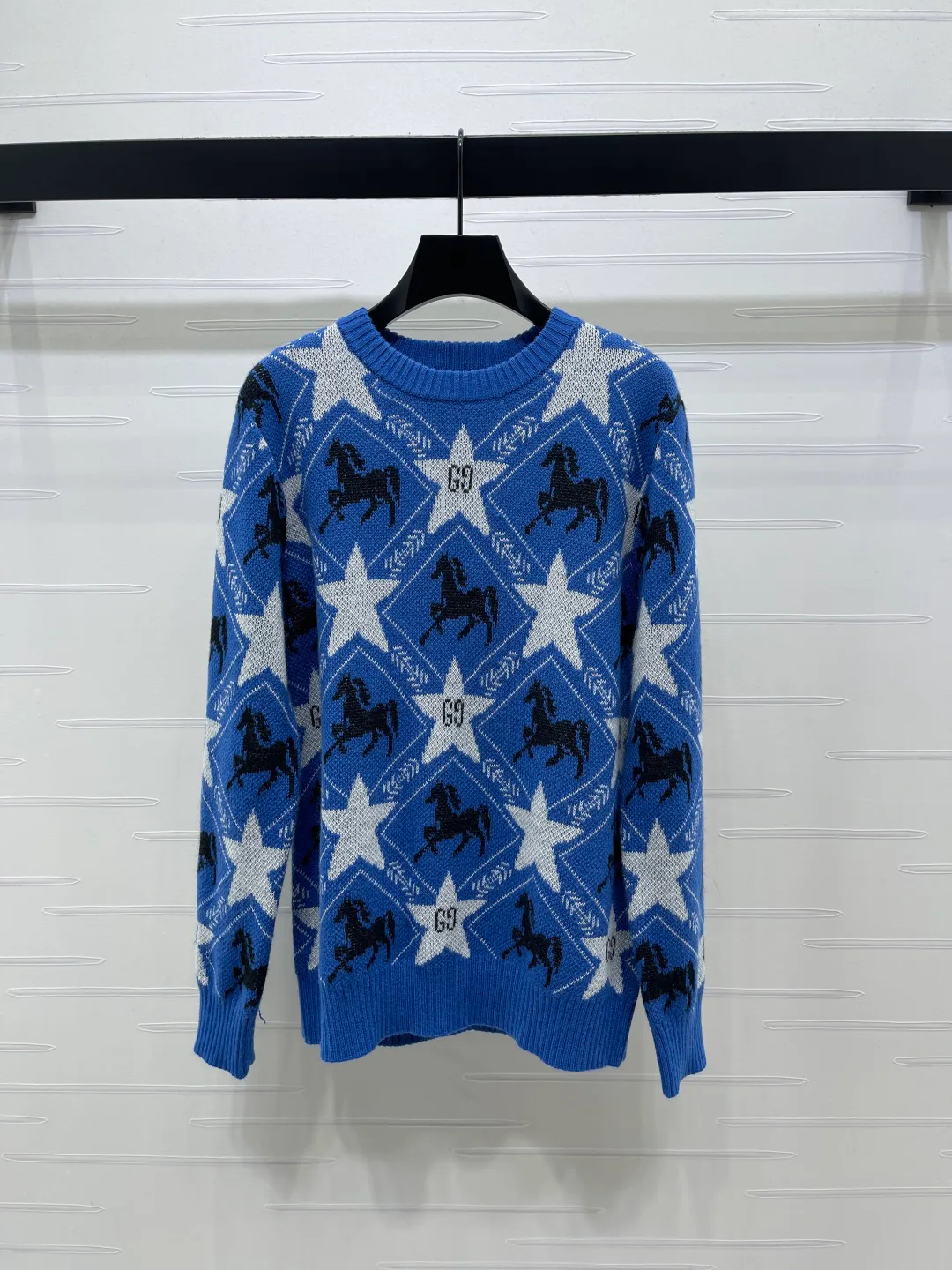 Джемперы И Свитеры Женские Gucci 688065