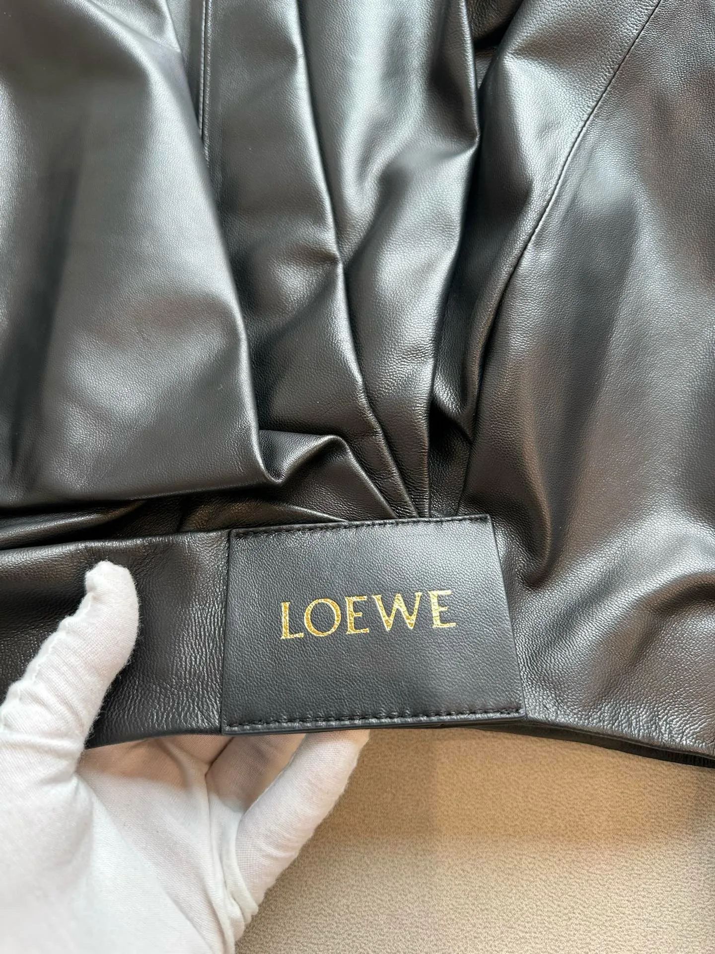 Кожаные Куртки И Дублёнки Женские Loewe 11283424